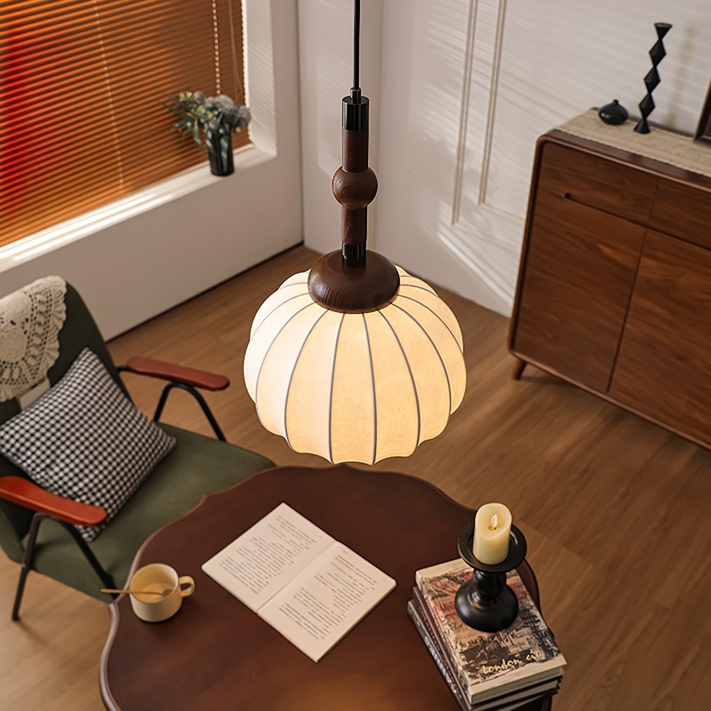 Silk Globe Pendant Lamp K664