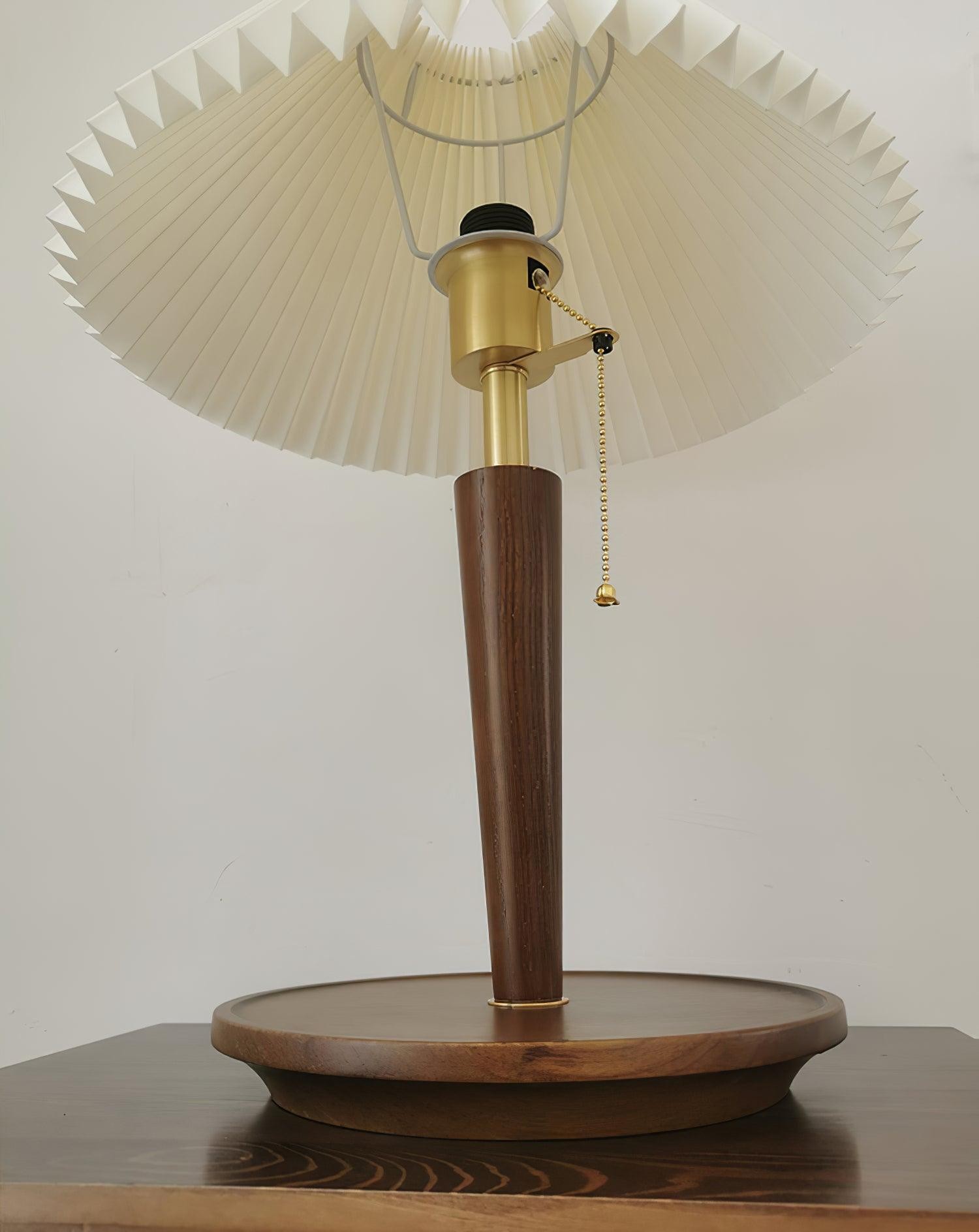 Nordic Retro Pleated Fabric Wooden Table Lamp For Bedroom K330