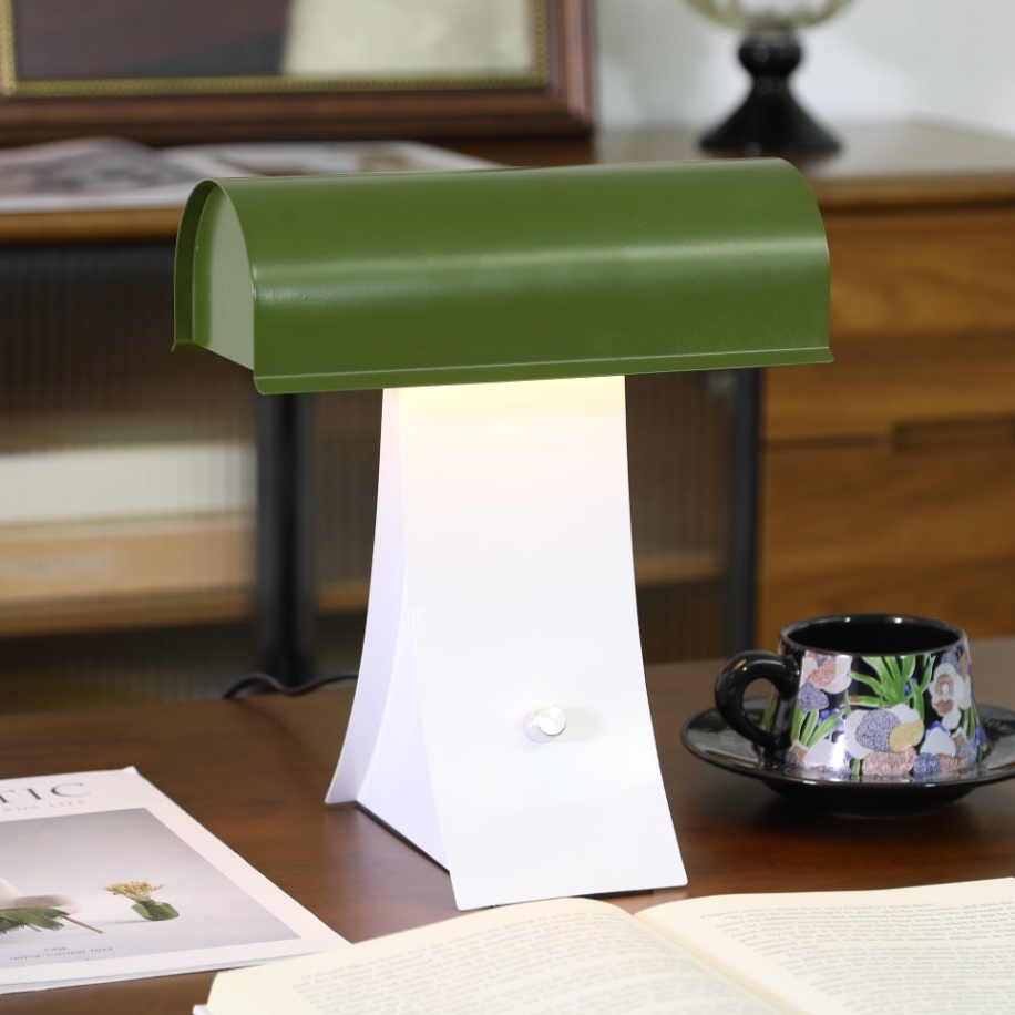 Archive Table Lamp D698