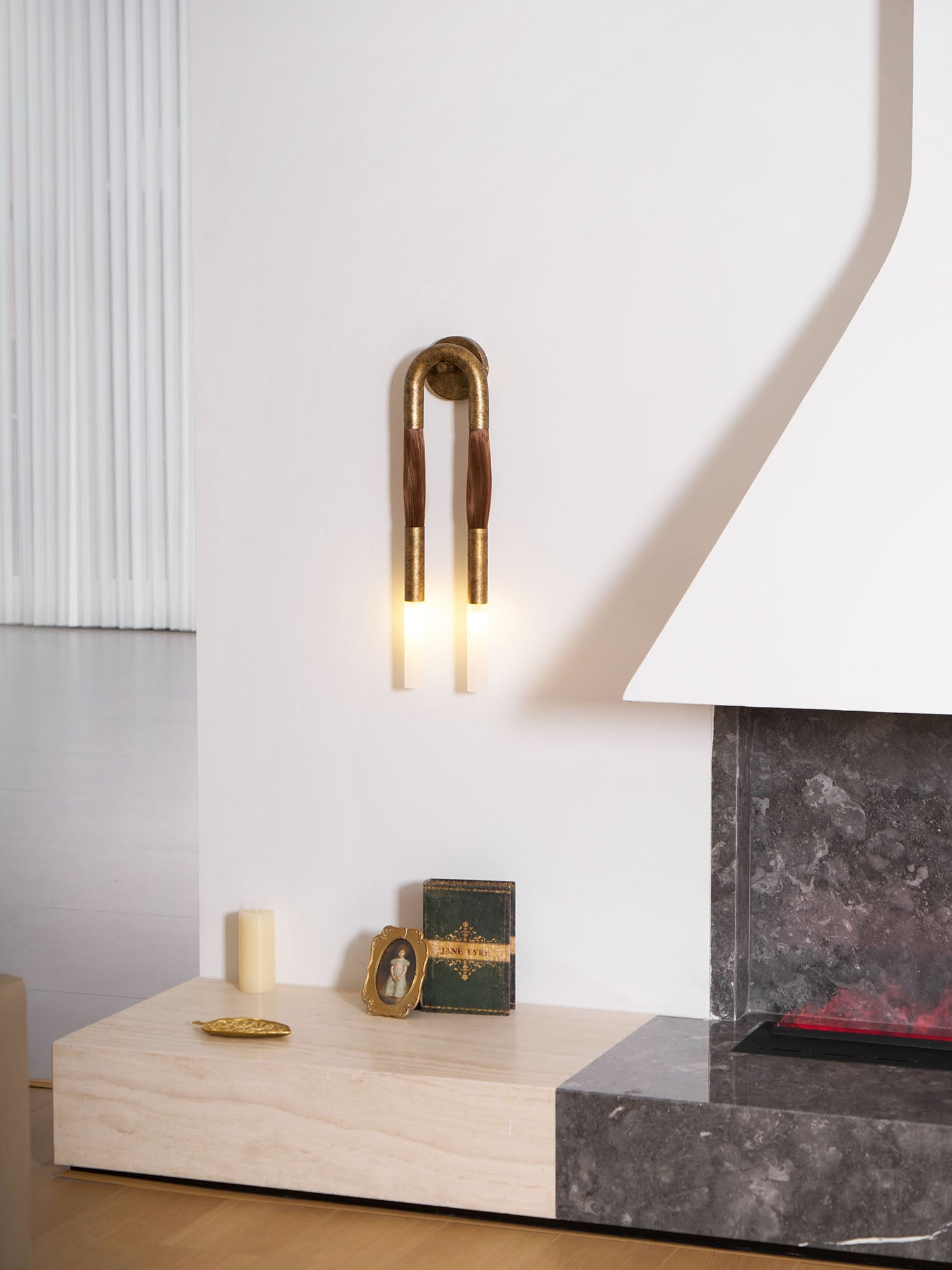 Double Head Antonia Sconce D623