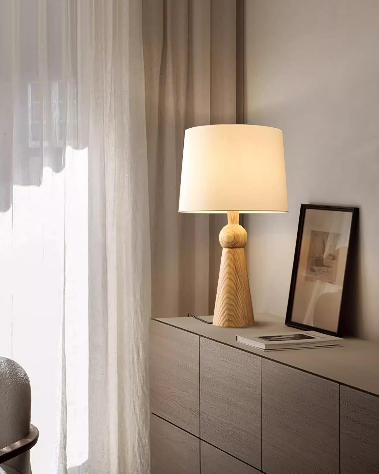 Nordic Retro Solid Wood Fabric Table Lamp K256