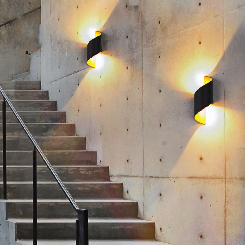 Modern Curl Twisted LED Wall Light K517