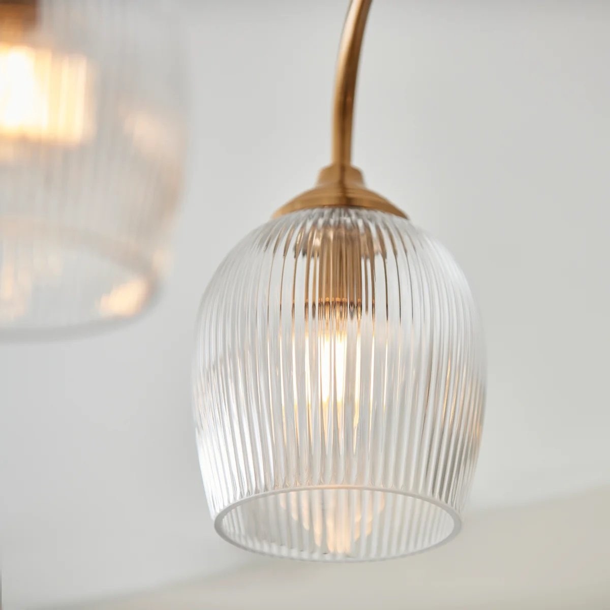 Brazara Multi-Light Glass Shade Pendant Lamp - Curved Metal Arms for Modern Homes K1852