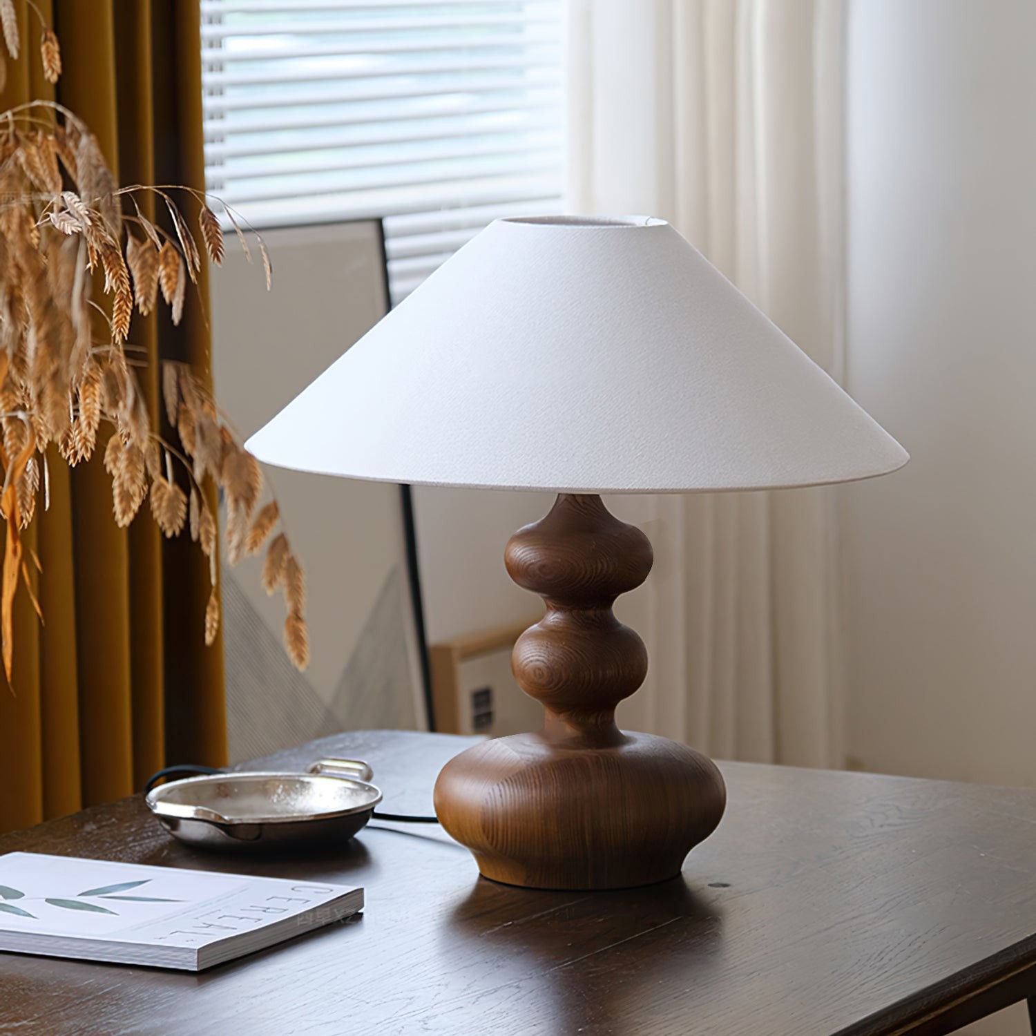 Nordic Retro Solid Wood Table Lamp K340