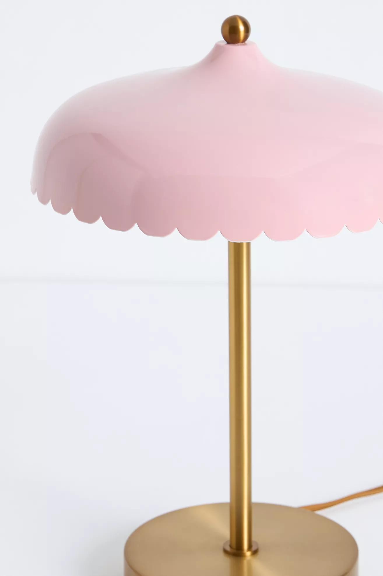 Rayla Scallop Metal Glass Task Lamp – Elegant Retro Table Lamp for Study K1425