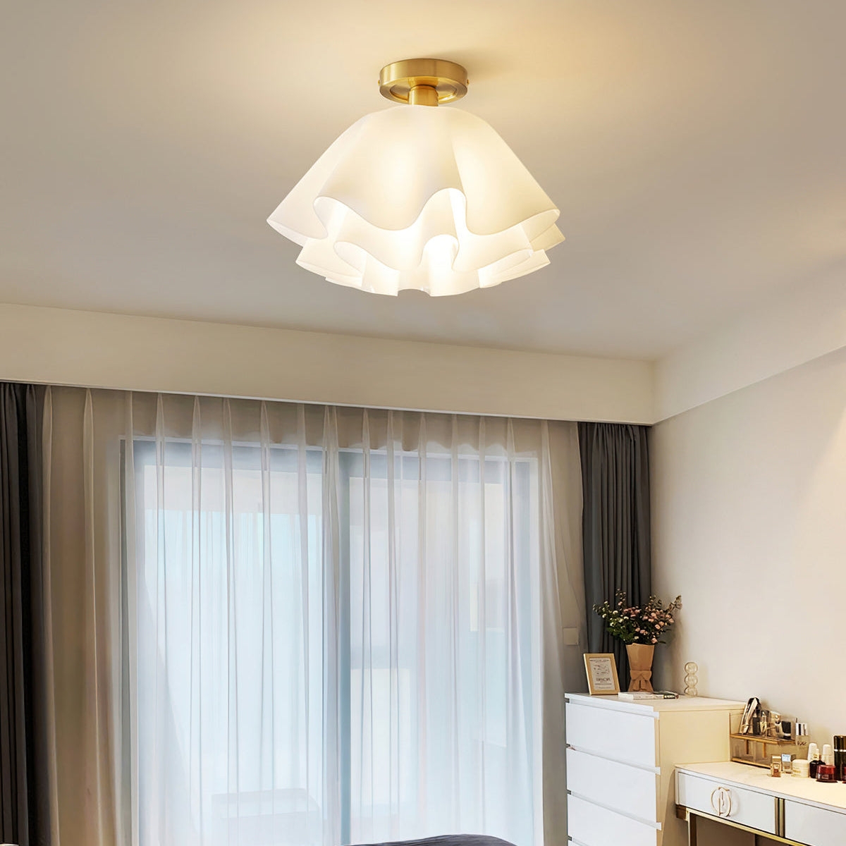 Lustra Pleated Retro Brass Acrylic Ceiling Light D959