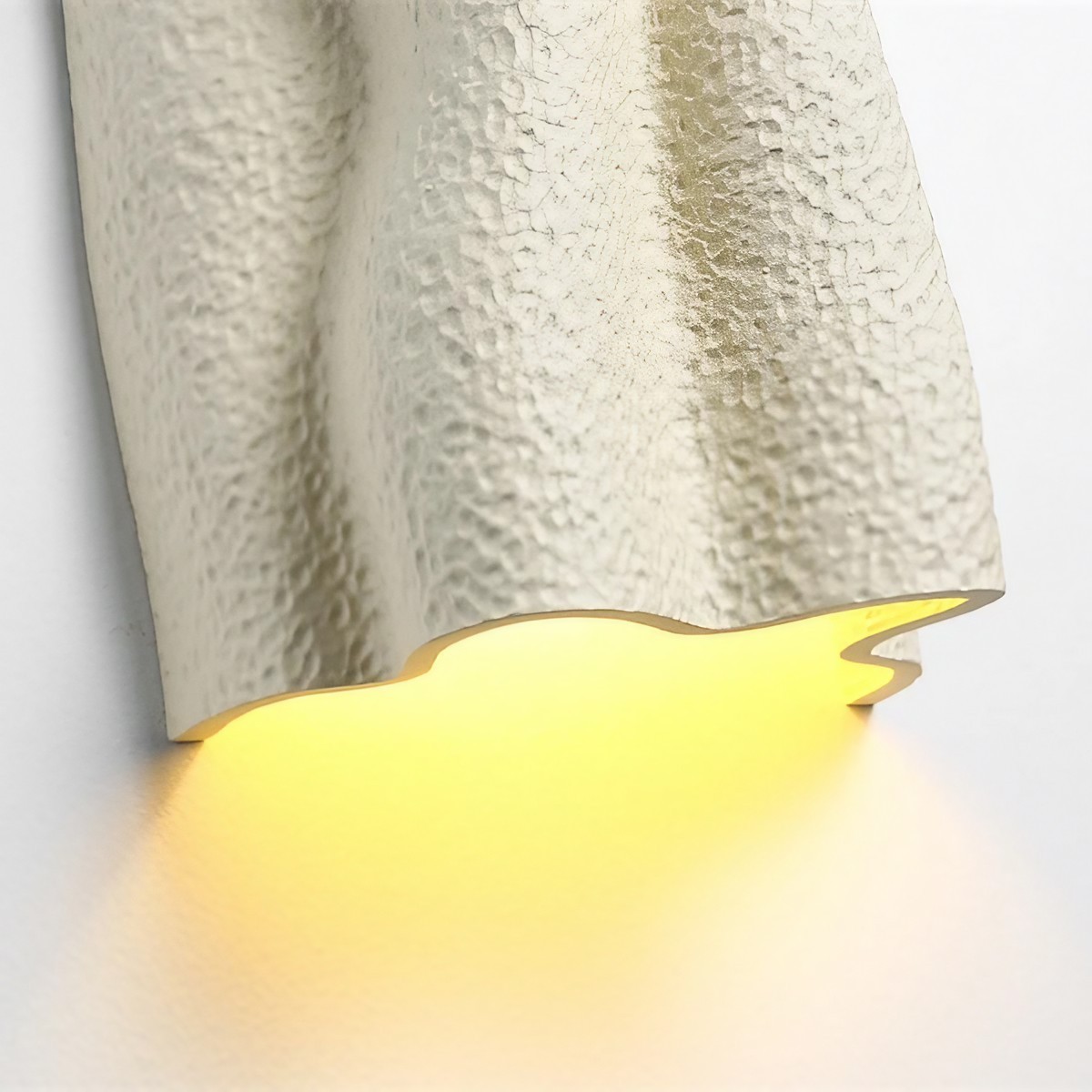 French Folded Resin Ribbed Wall Sconce For Hallway K178