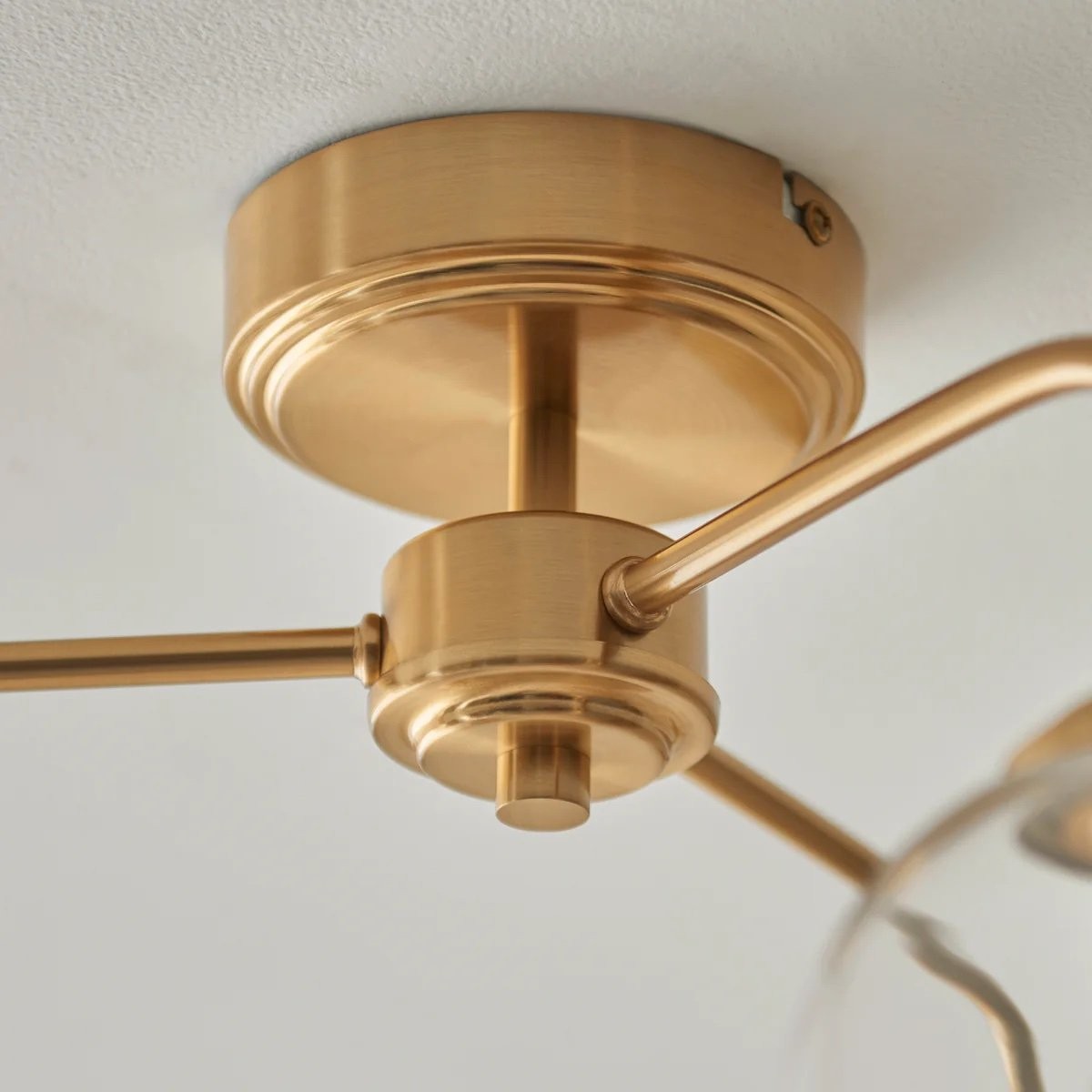Brazara Multi-Light Glass Shade Pendant Lamp - Curved Metal Arms for Modern Homes K1852
