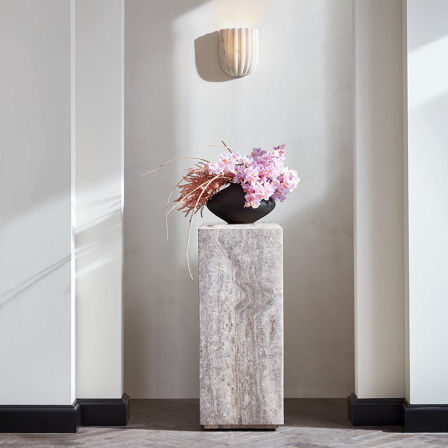 Ariel Fluted Wall Lamp D675