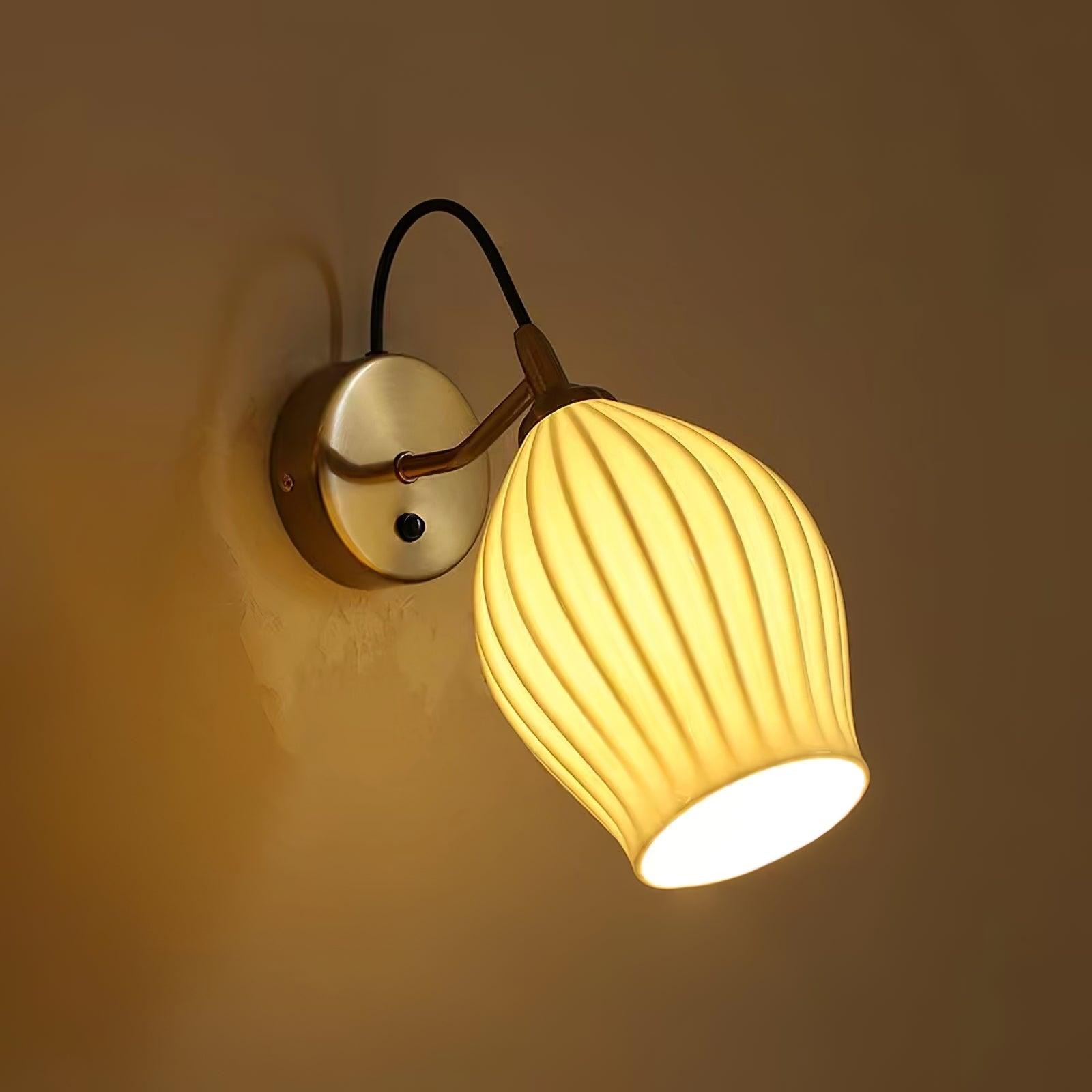 Cream Style Ceramic Ribbed Wall lamp K313