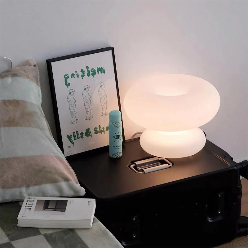 Minimalist Bauhaus White Mushroom Table Lamp K22