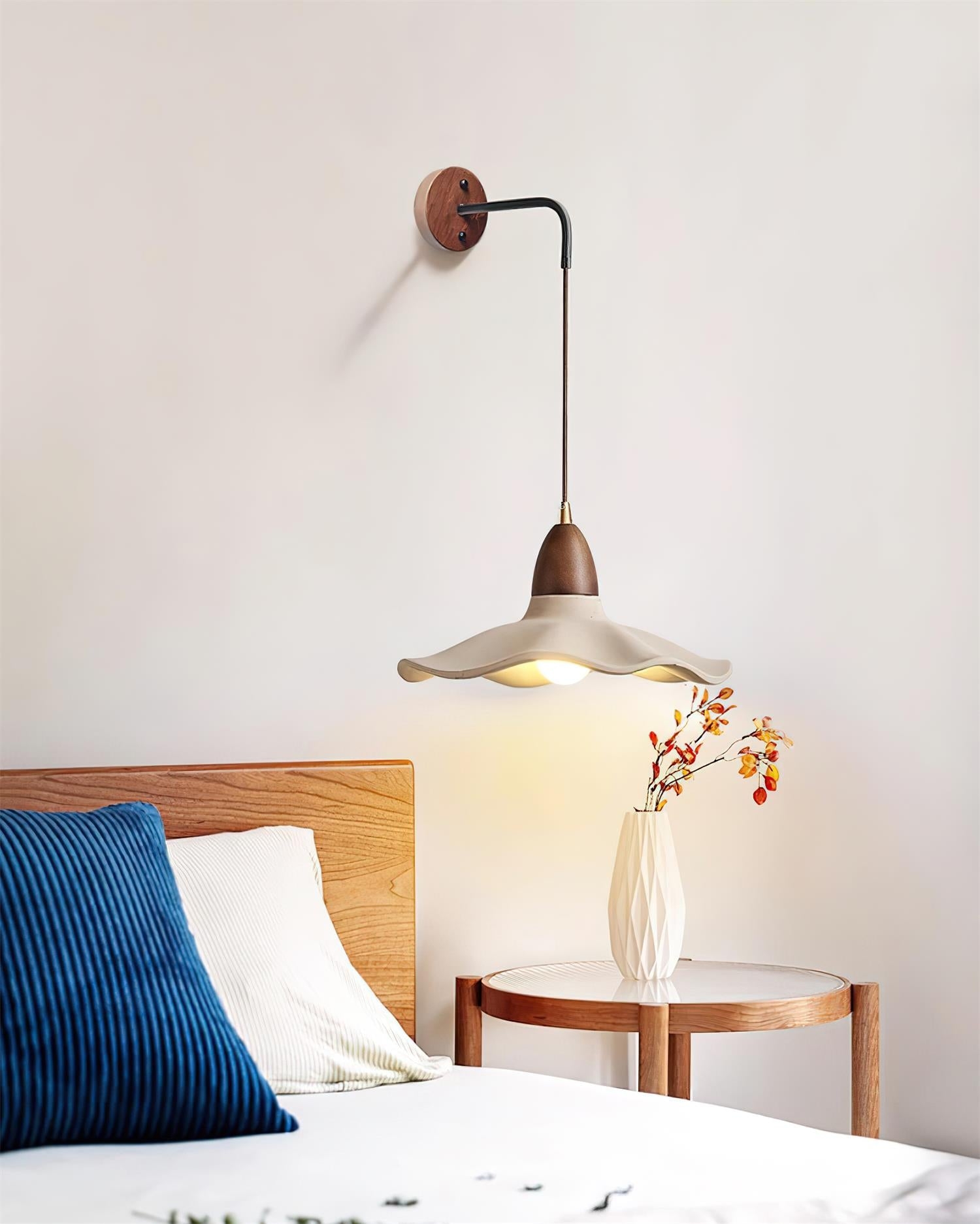 Crested Wave Wall Lamp D187