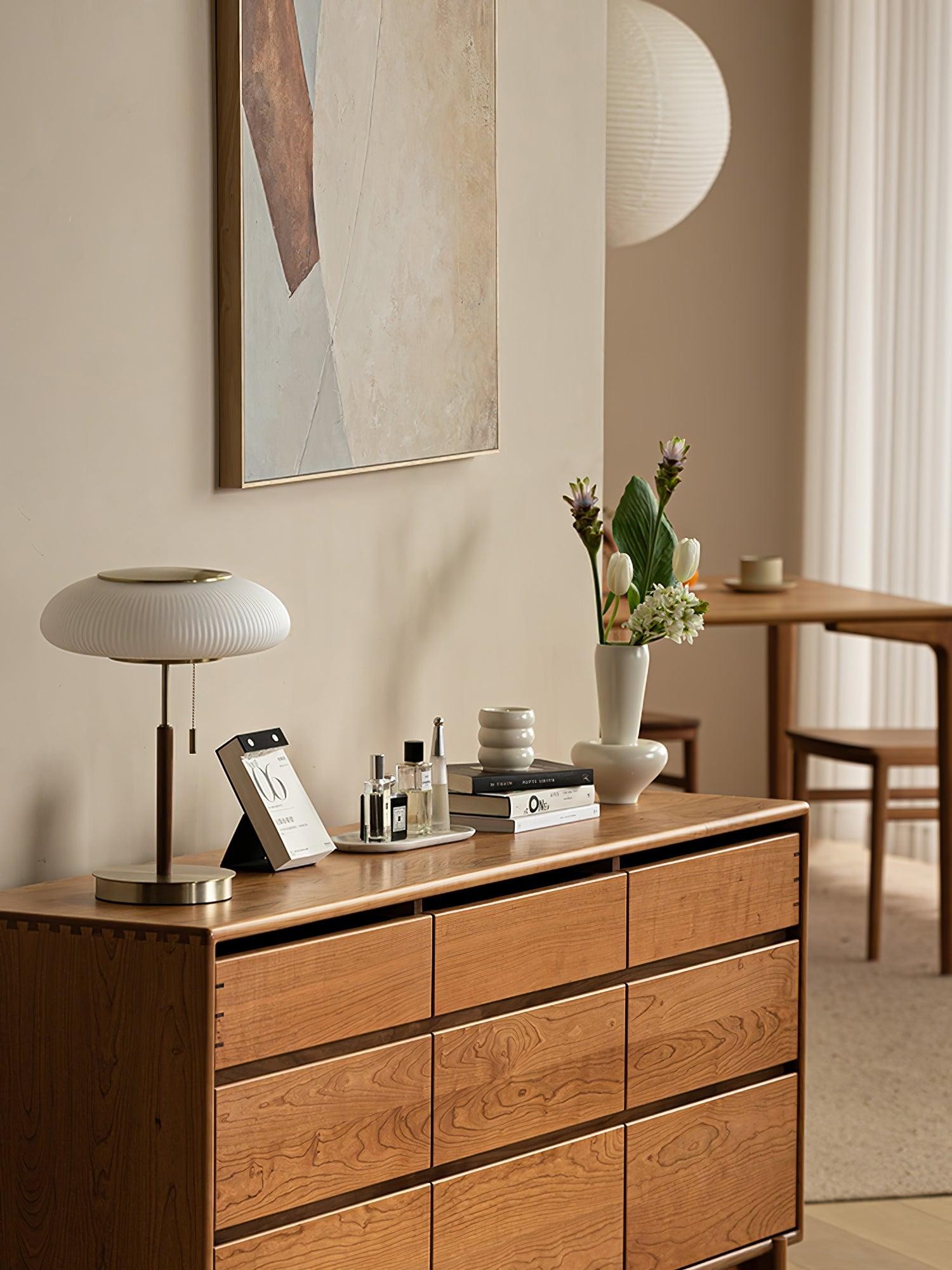 White Beautiful Luxury Fashion Metal Table Lamp K496