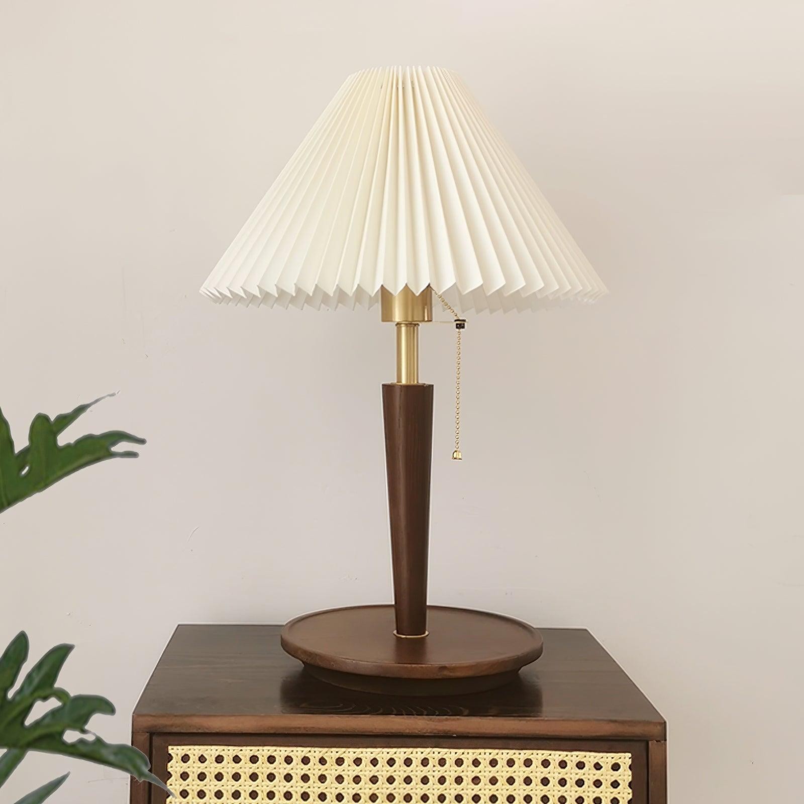 Nordic Retro Pleated Fabric Wooden Table Lamp For Bedroom K330