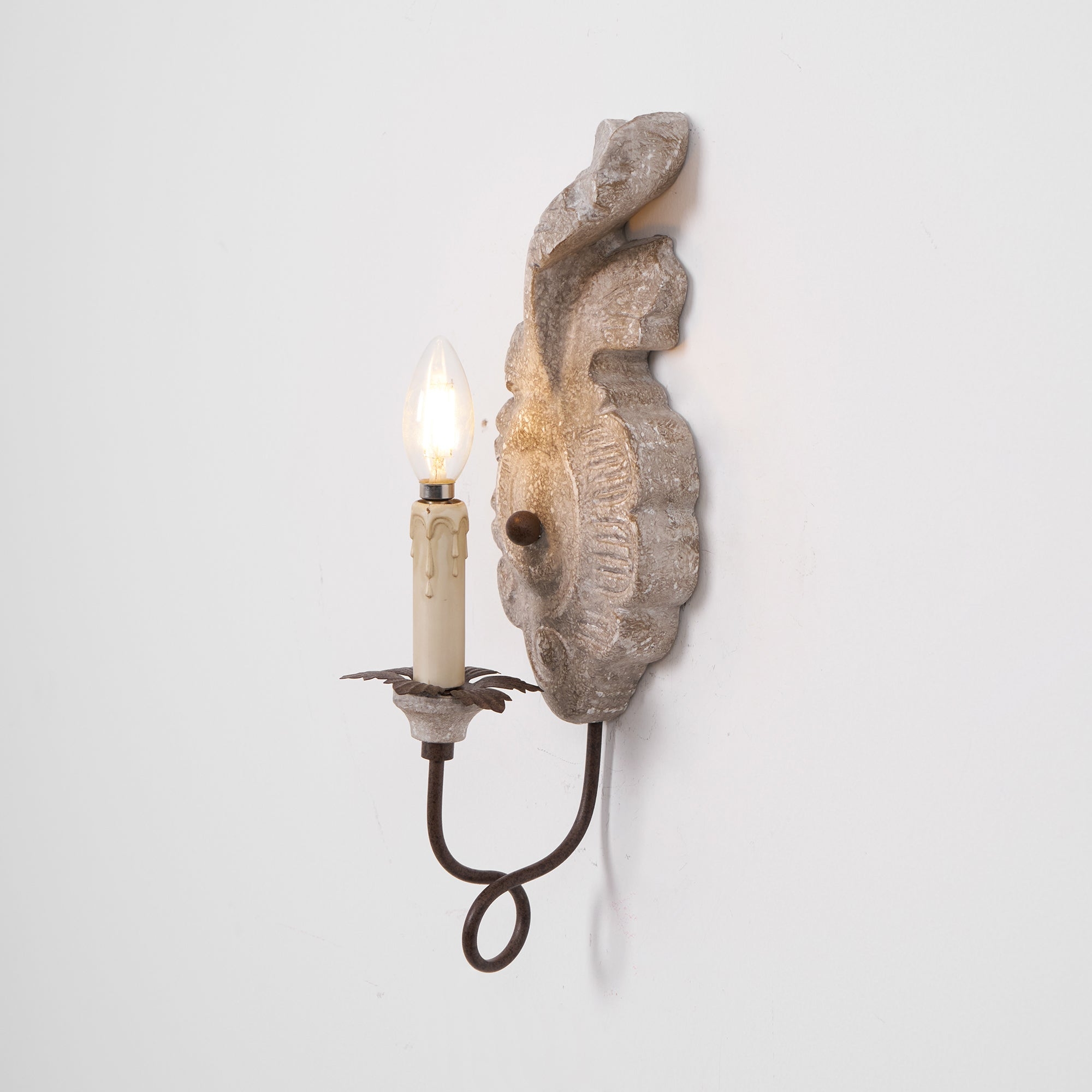 Verdure Vintage Sconce D530