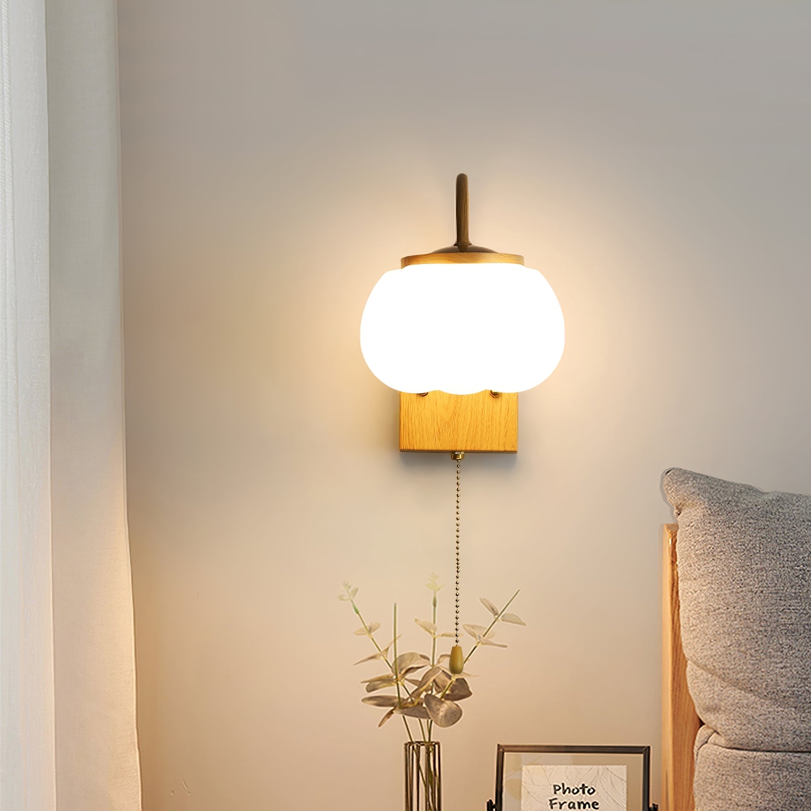 Kapok Flower Wall Lamp D419