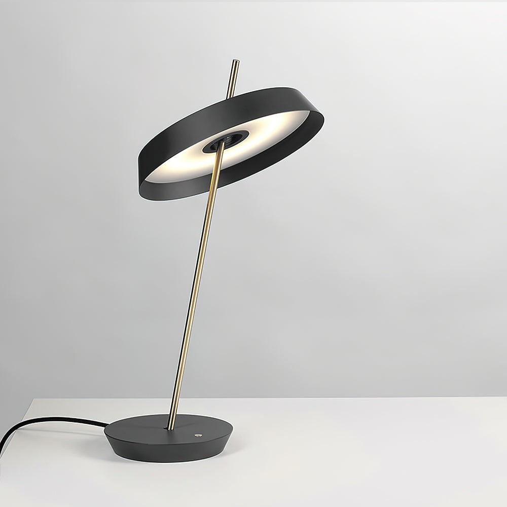 Modern Art Decor Table Lamp For Living Room K604