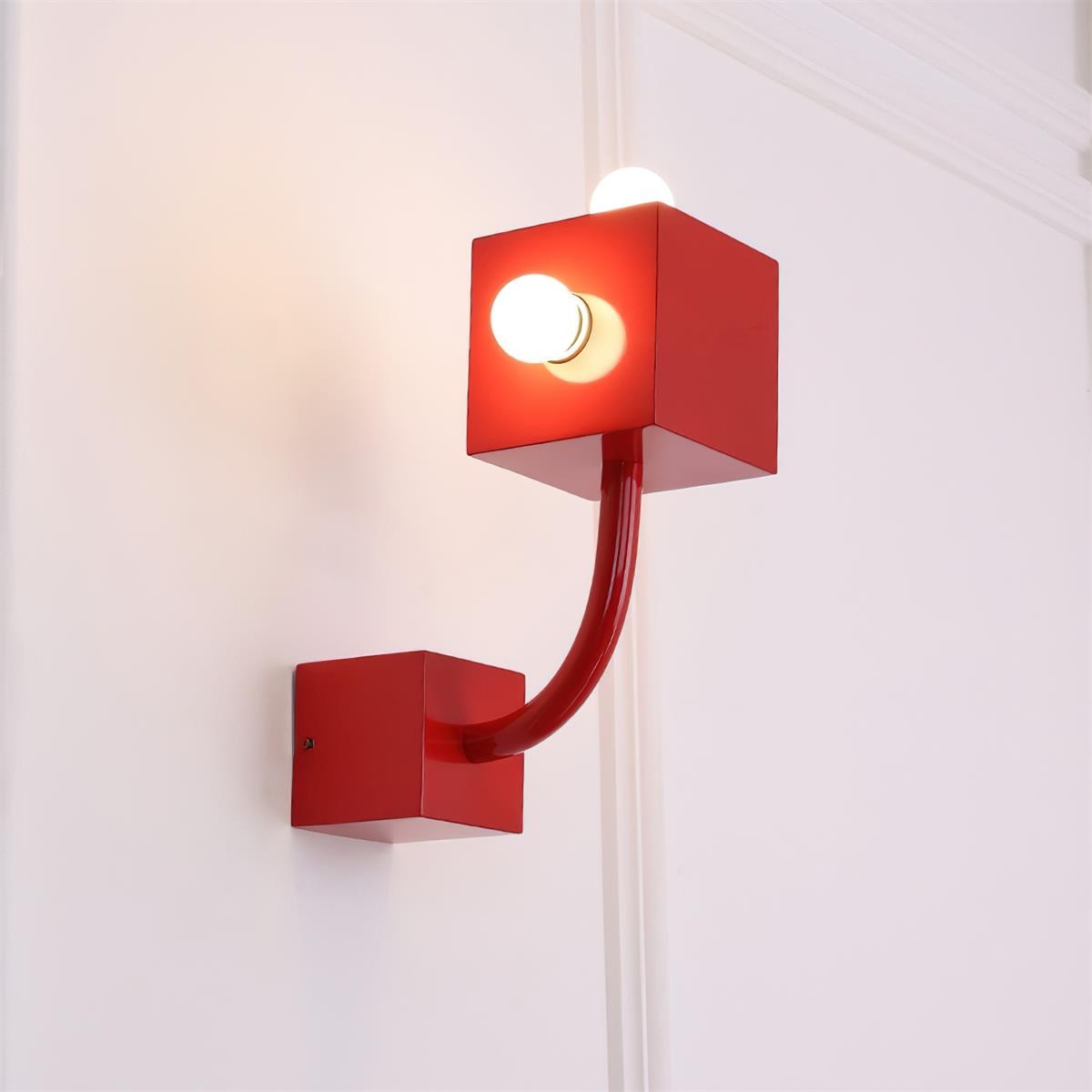 Red Cube Metal Wall Lamp K616
