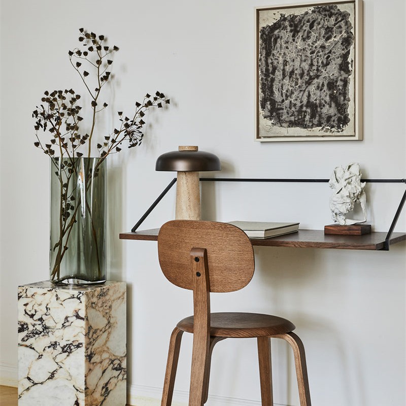 Reverse Table Lamp