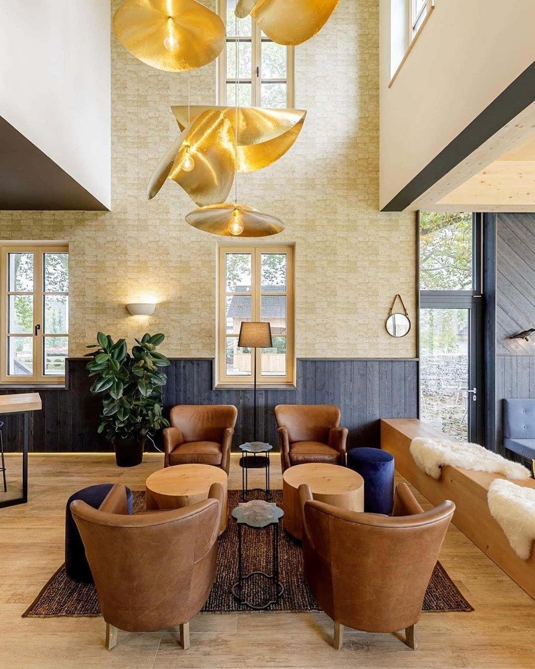 Hammered Brass Suspension Light K1205