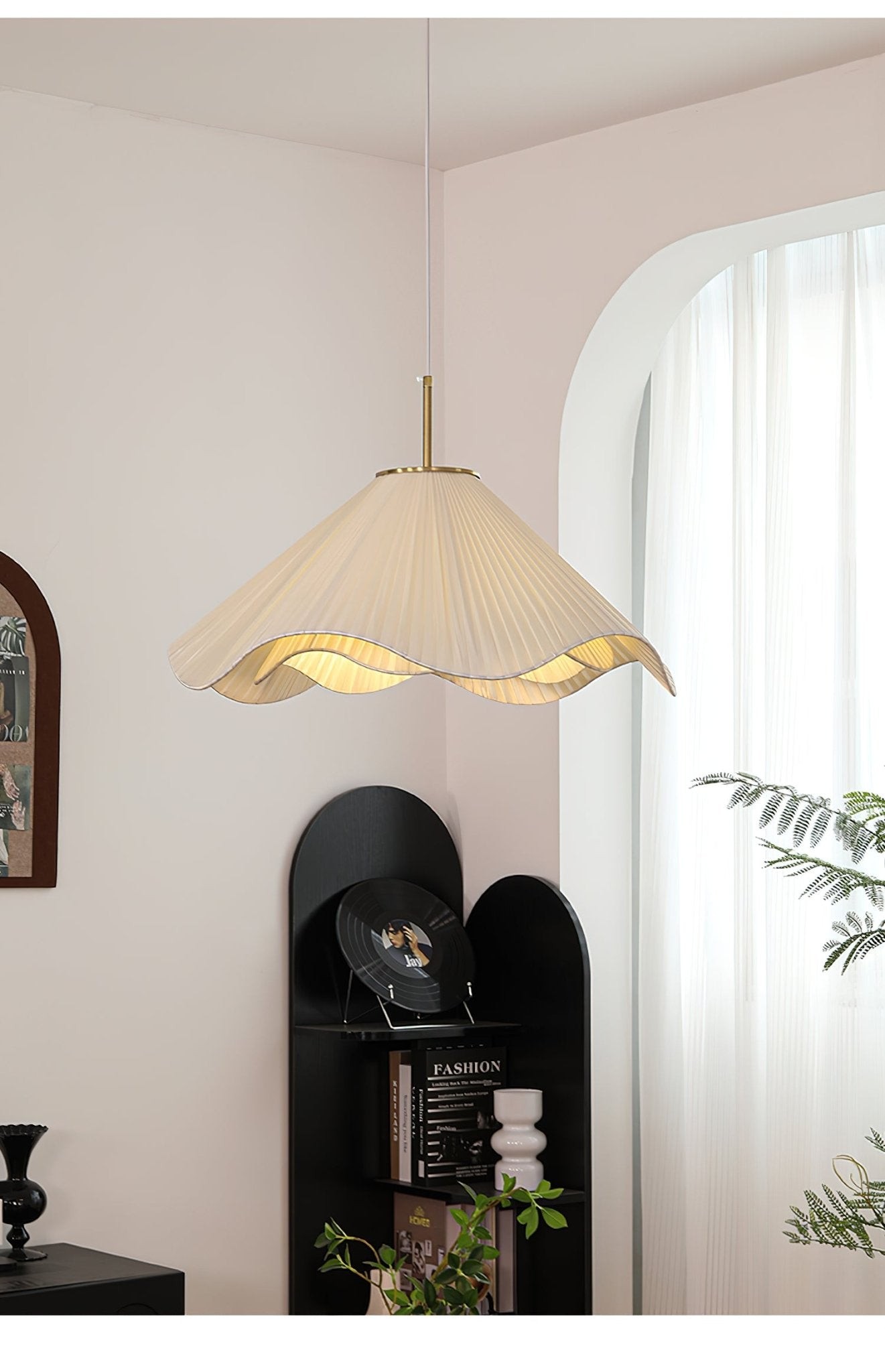 Nordic Cream Style Floral Pendant Lamp K363
