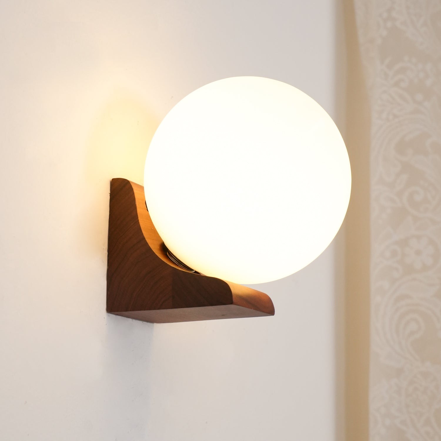 Minimalist Wooden Geometric Bracket Glass Globe Wall Lamp K374