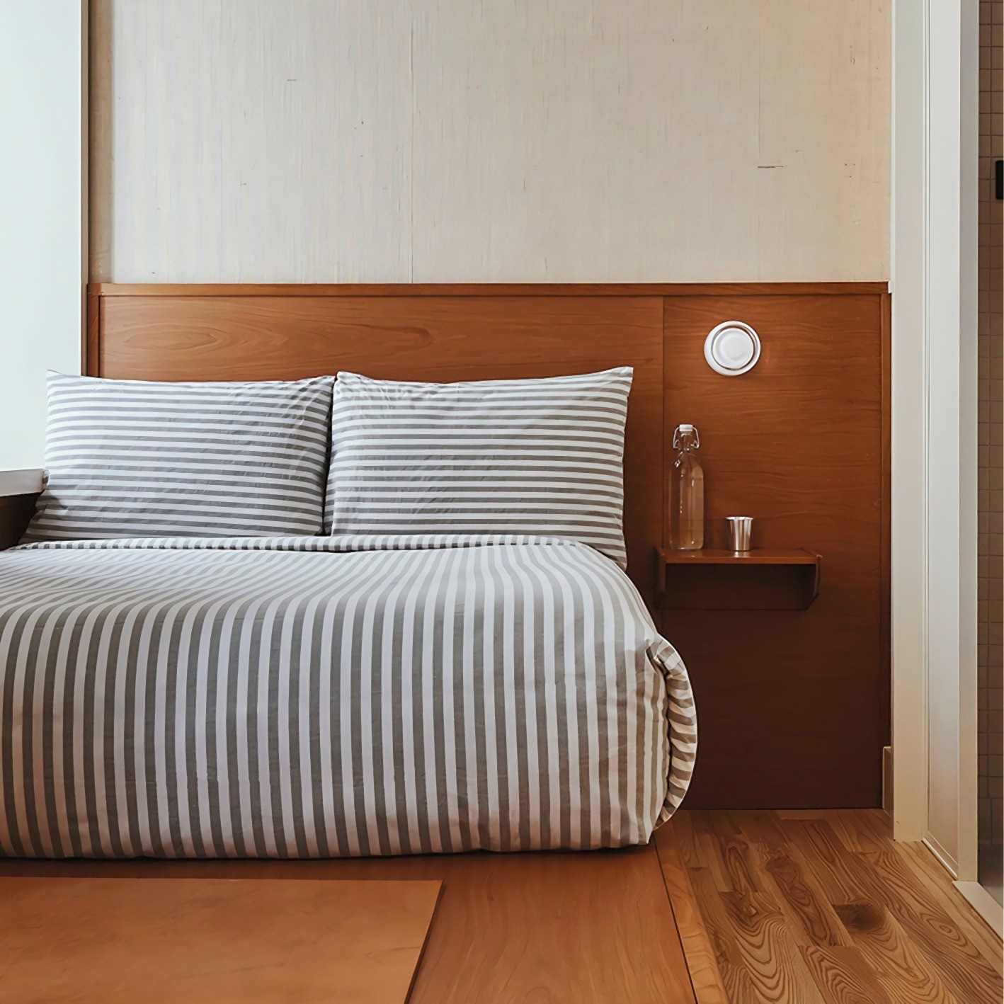 Dimple Wall Sconce