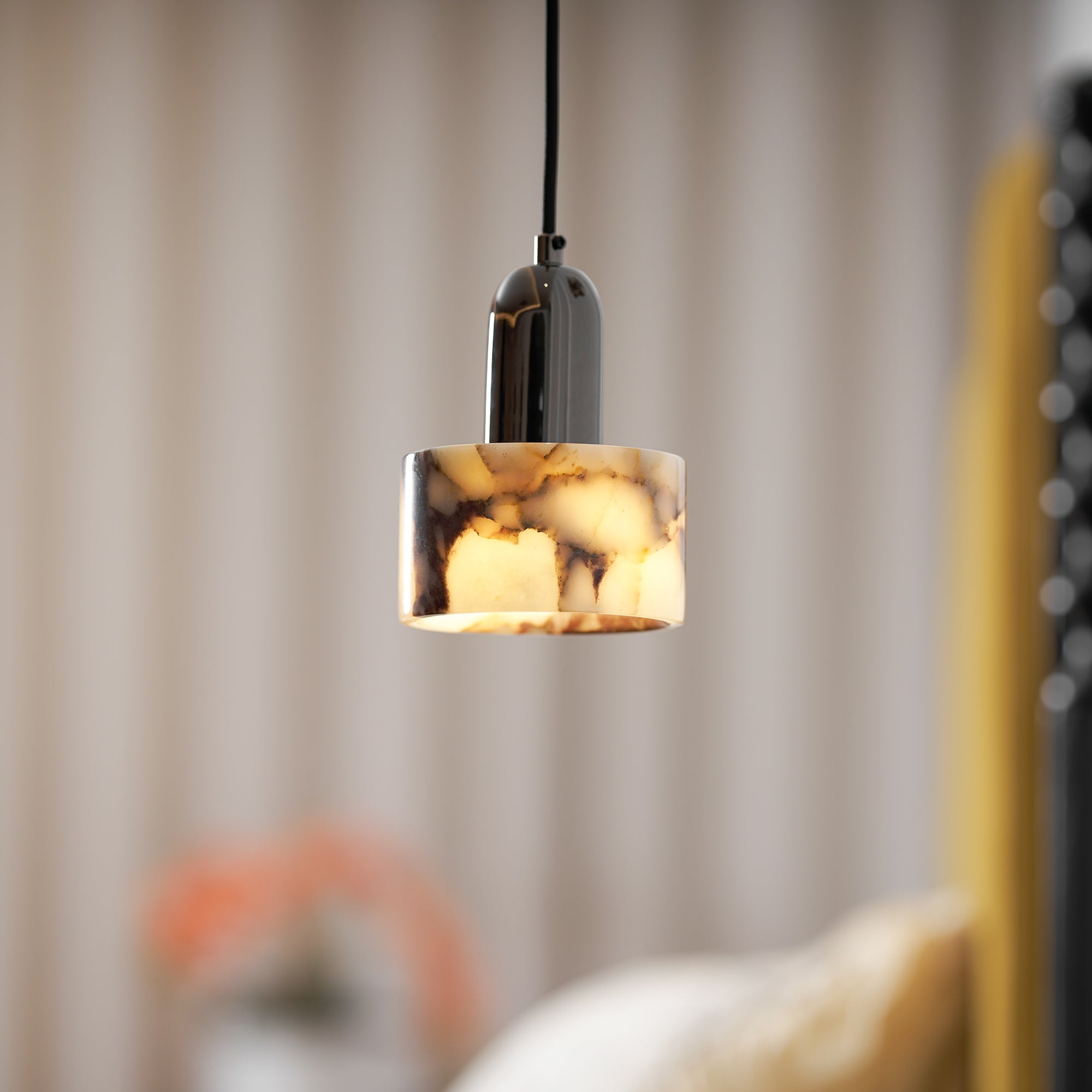 Dekum Marble Pendant Lamp D606