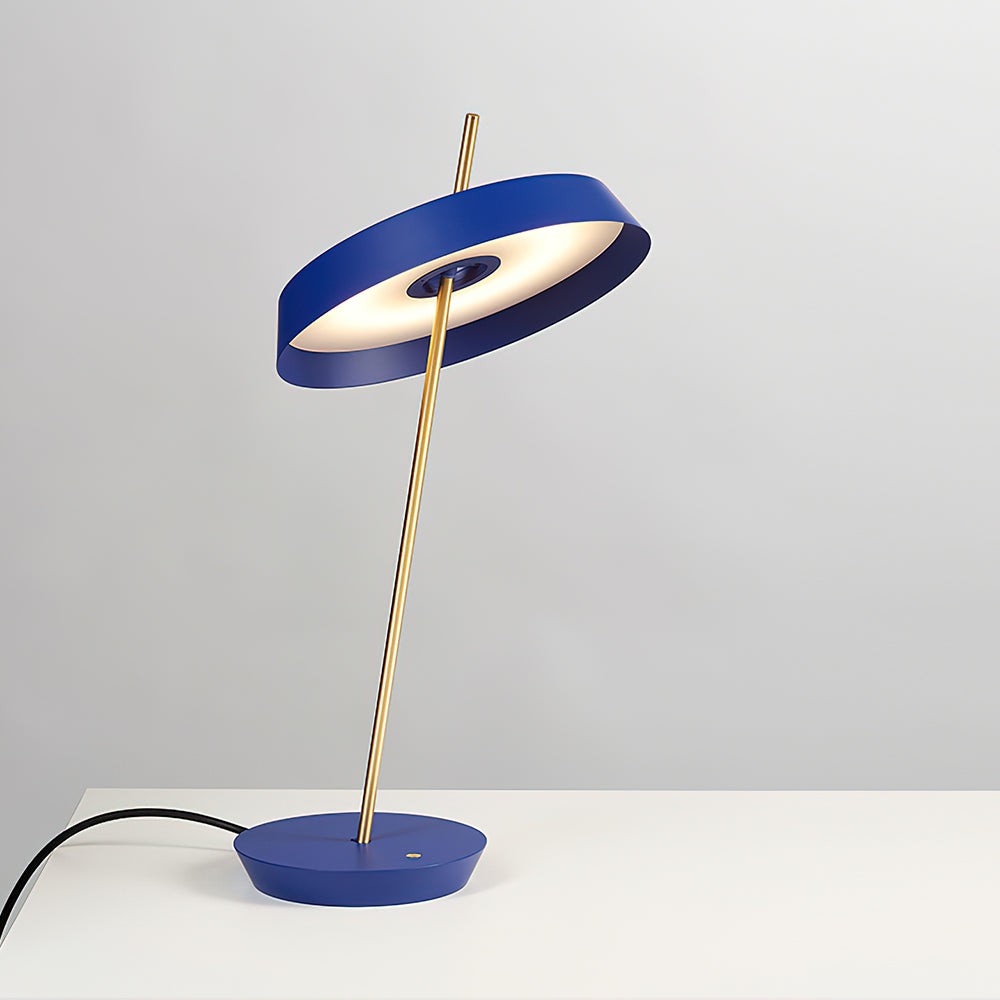 Modern Art Decor Table Lamp For Living Room K604