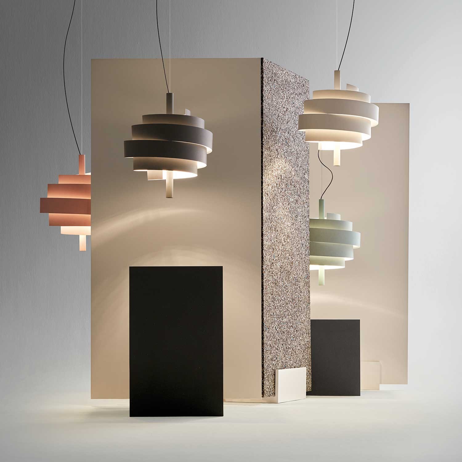 Piola Pendant