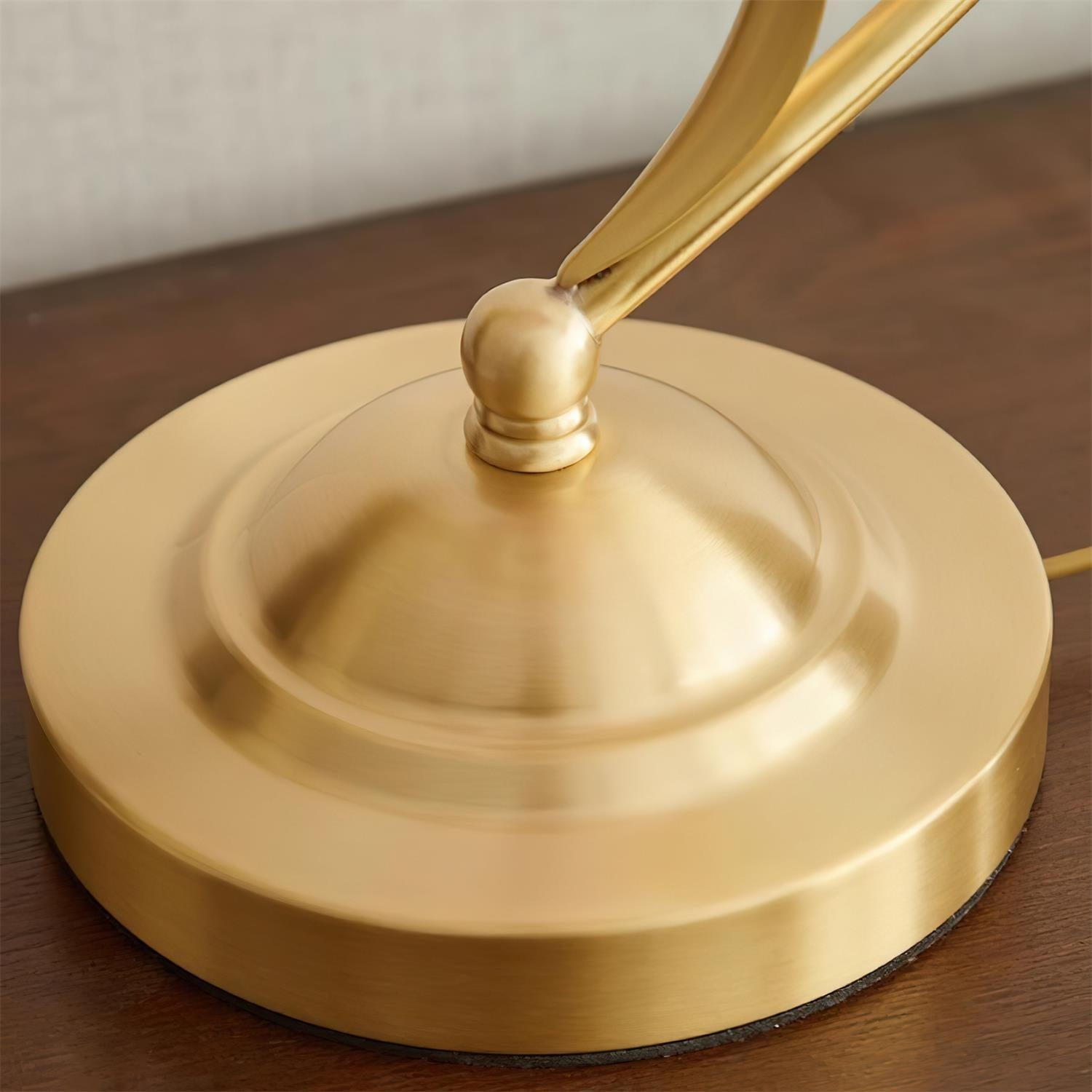 Serenity Petal Table Lamp D212