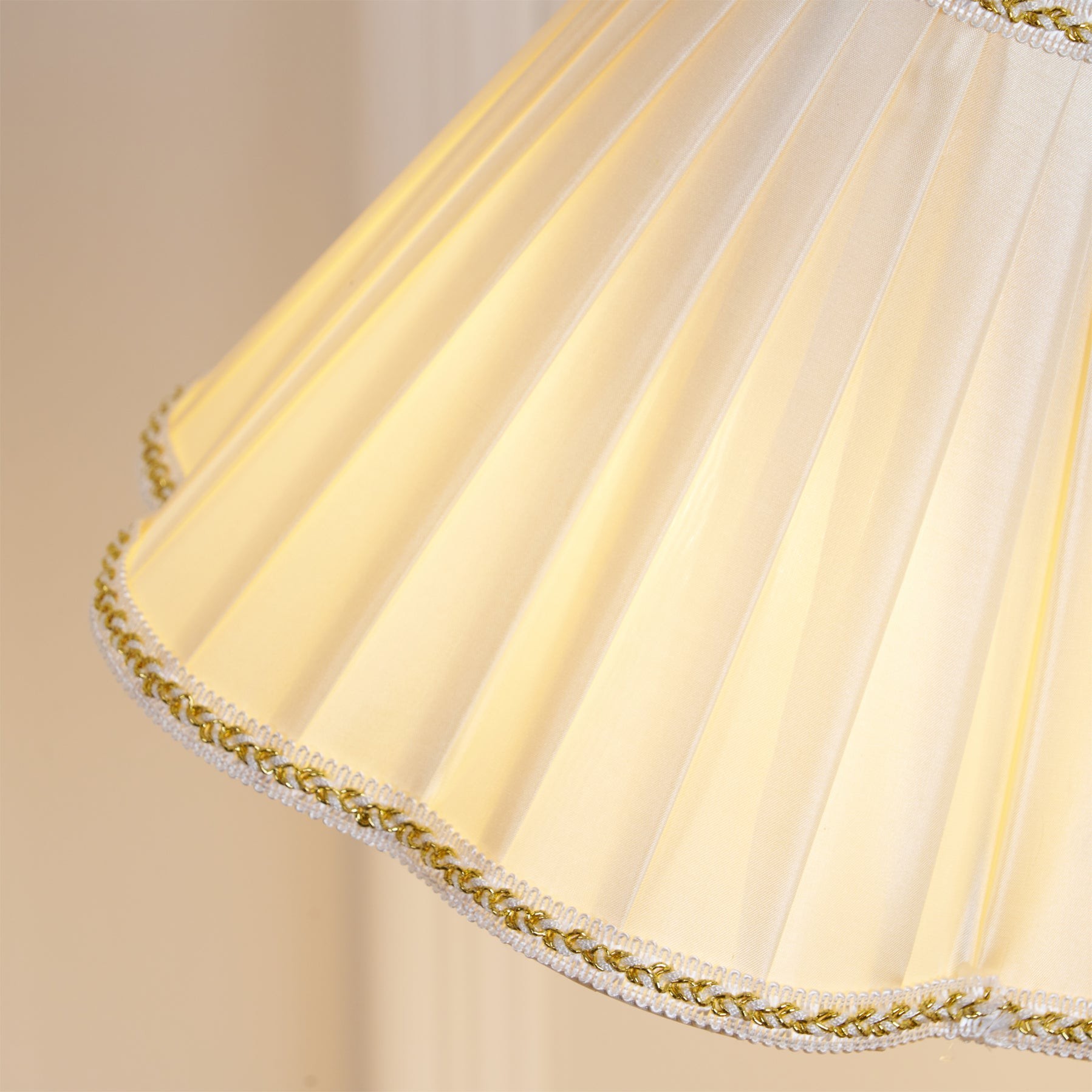 Florentine Fabric Table Lamp K1022