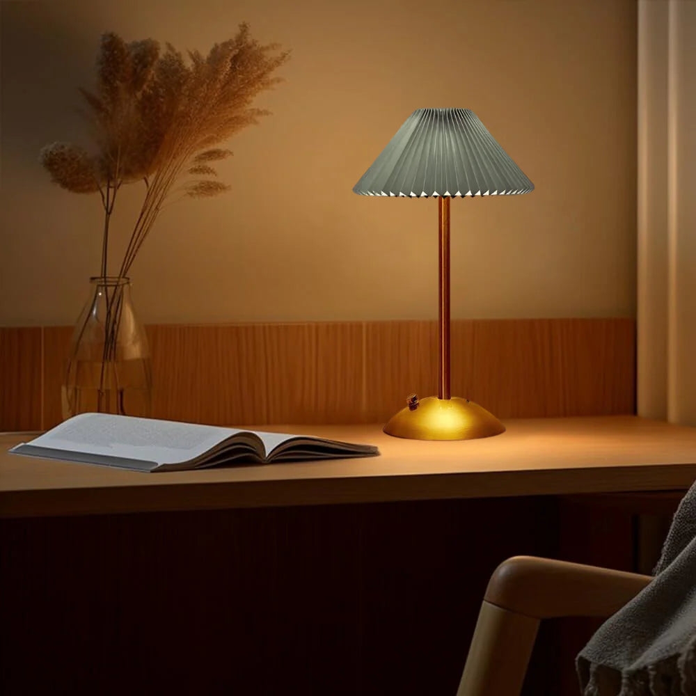 The Freedom Radiance Wireless Table Lamp D845