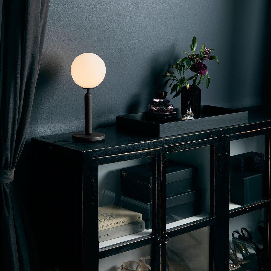 Spherical Stylish Glass Induction Table Lamp K504