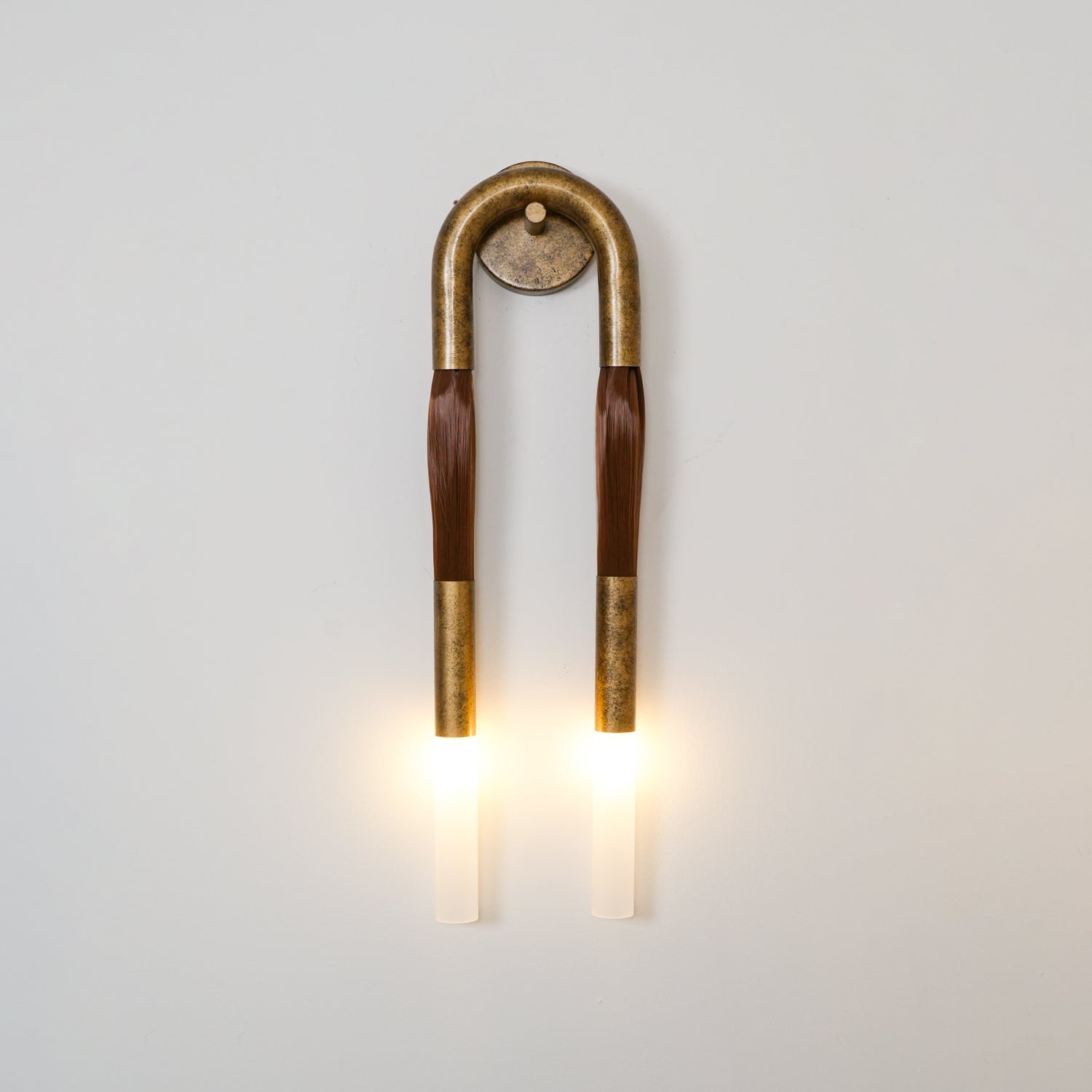 Double Head Antonia Sconce D623