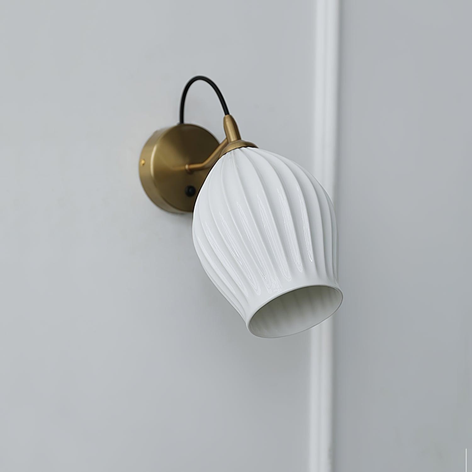 Cream Style Ceramic Ribbed Wall lamp K313
