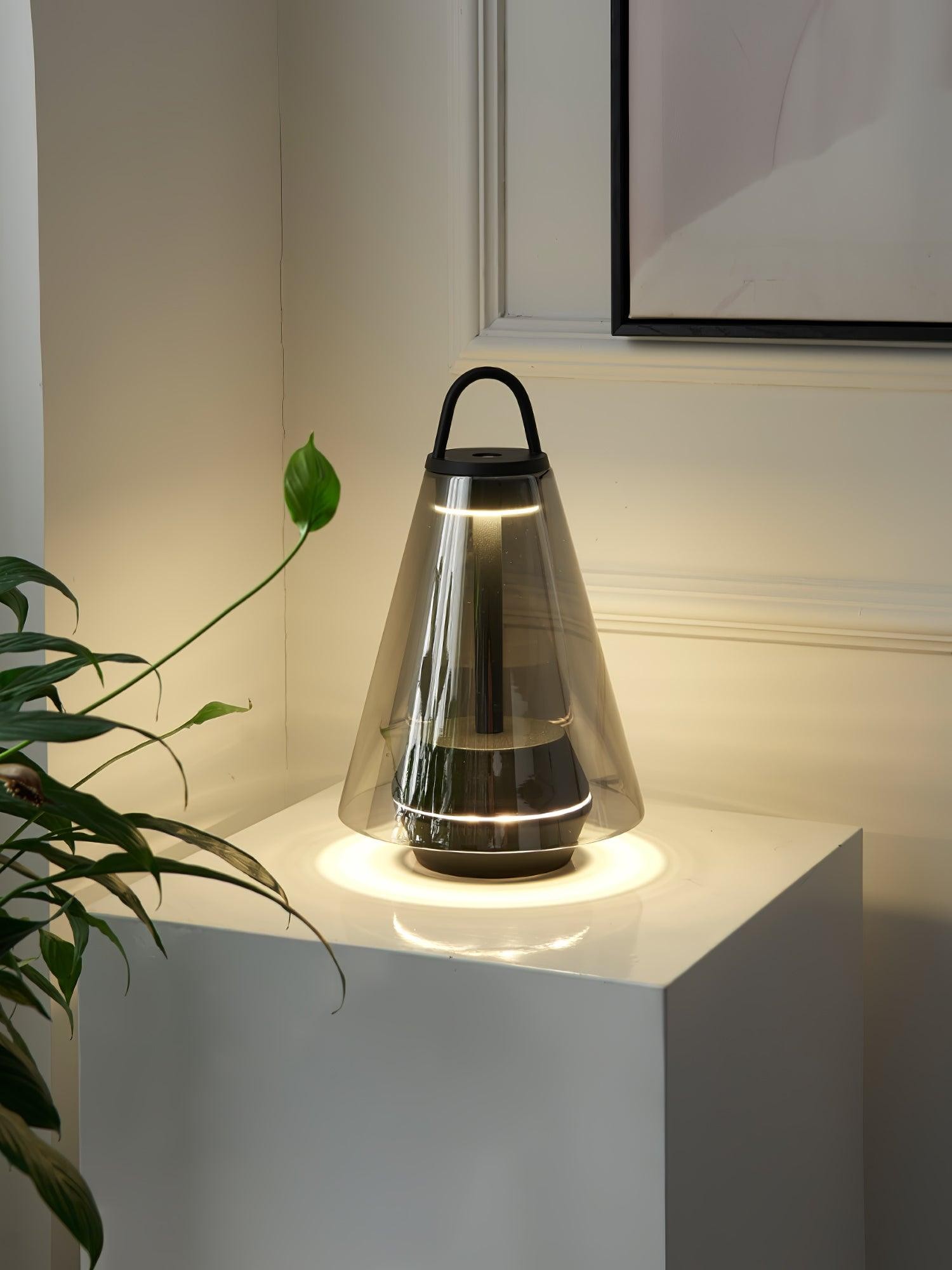 Shuttle Built-in Battery Table Lamp K872