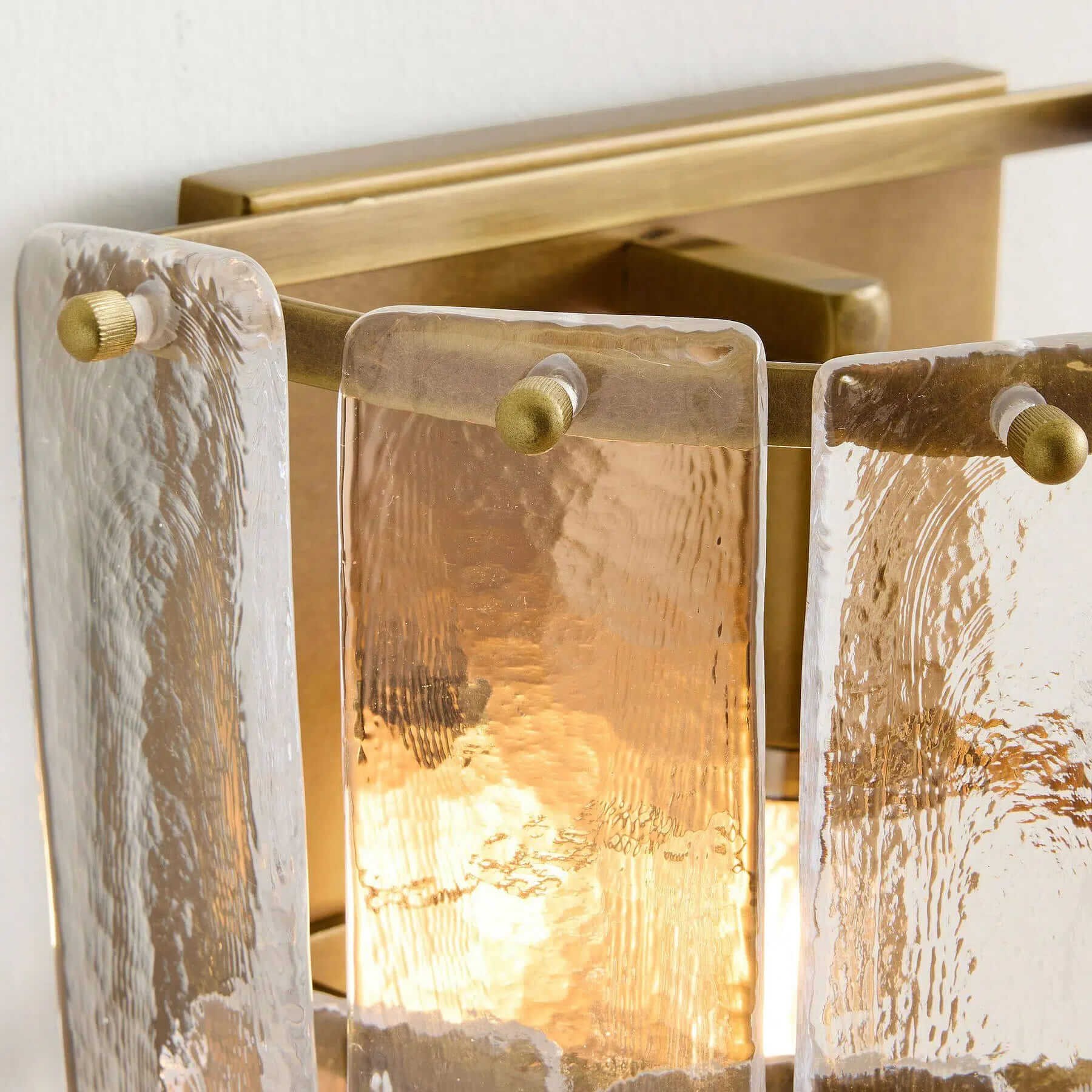 Lumvey Stylish Glass Wall Sconce - Modern Design Wall Light for Ambiance Hallways K1705