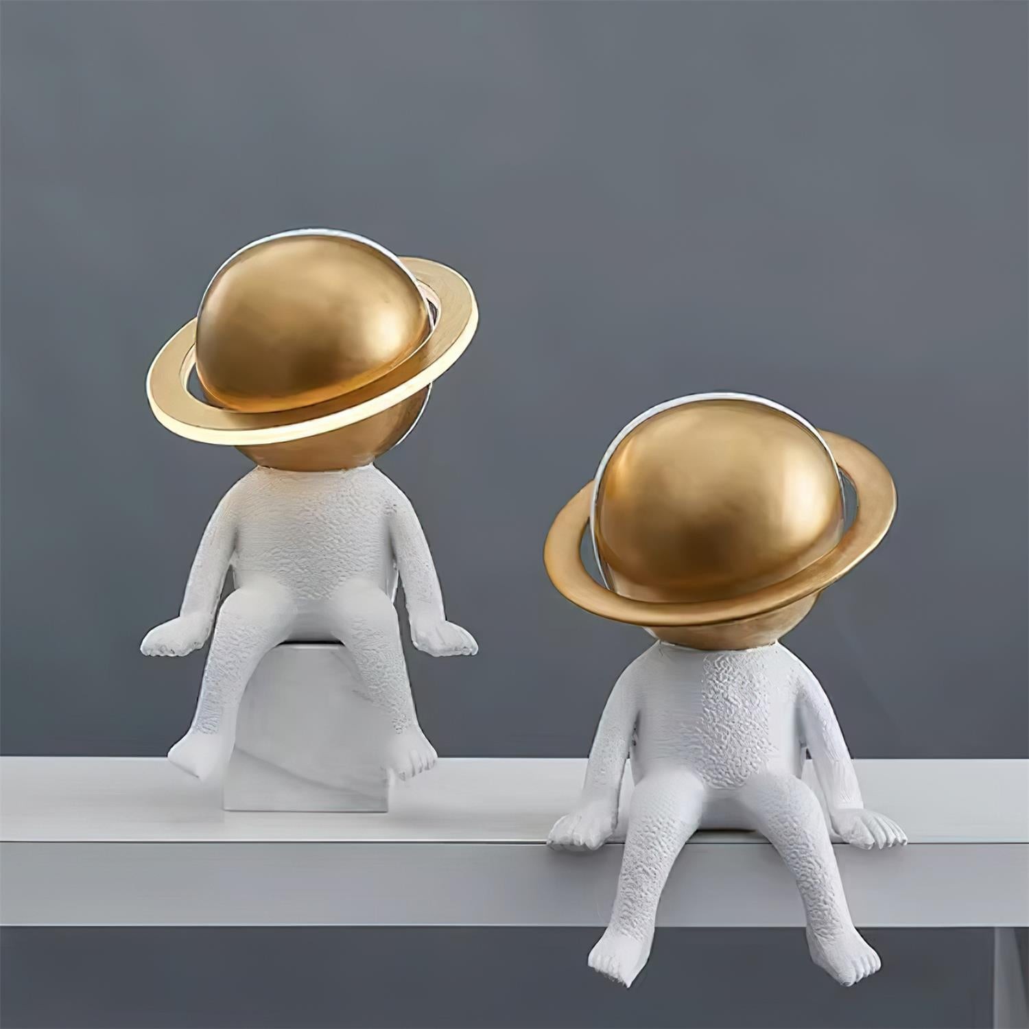 Modern Space Astronaut Resin Table Lamp K245