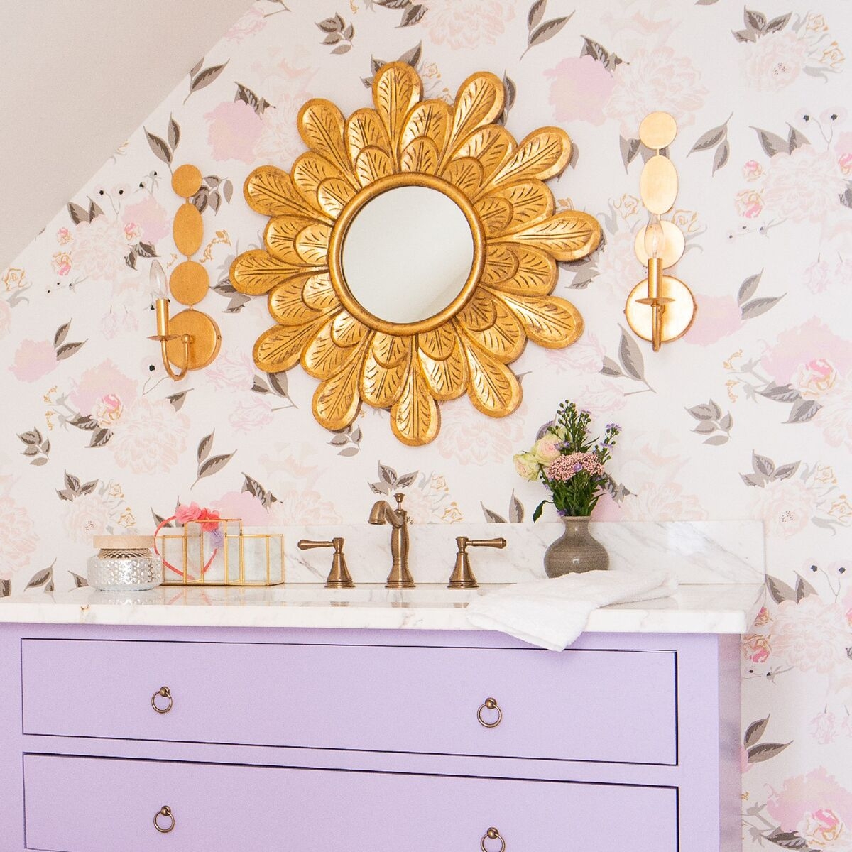 Layla Wall Lamp D613