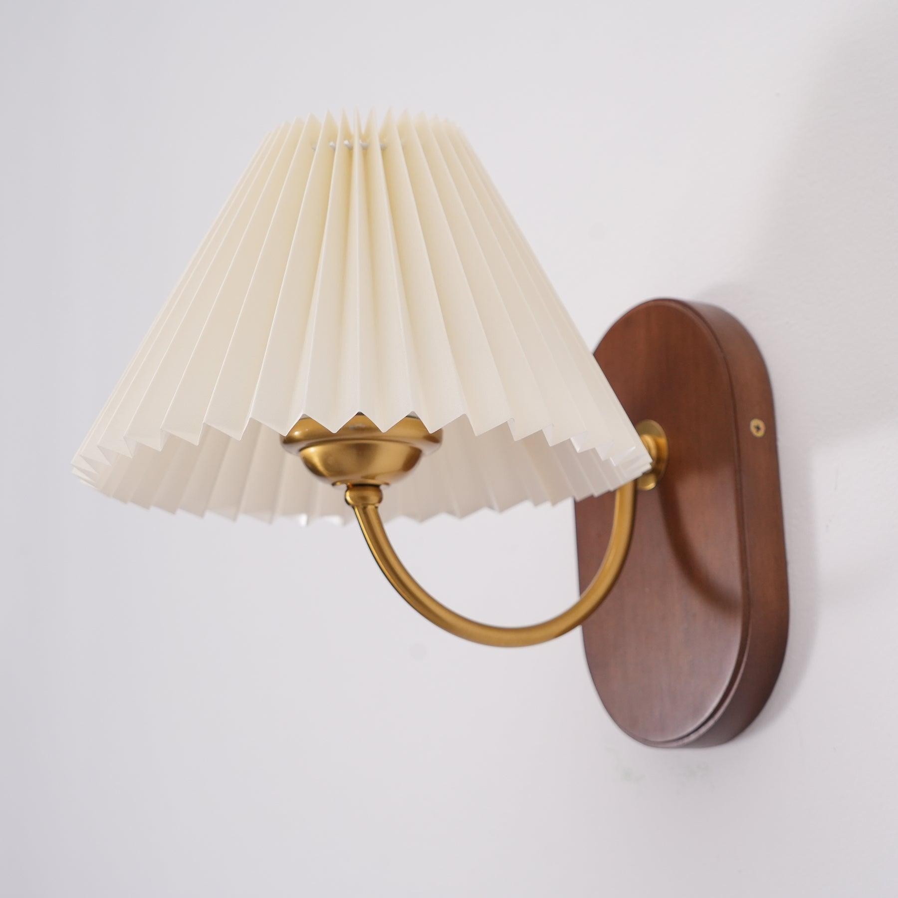 Modern Fashion Wall Lamp for Bedroom K466