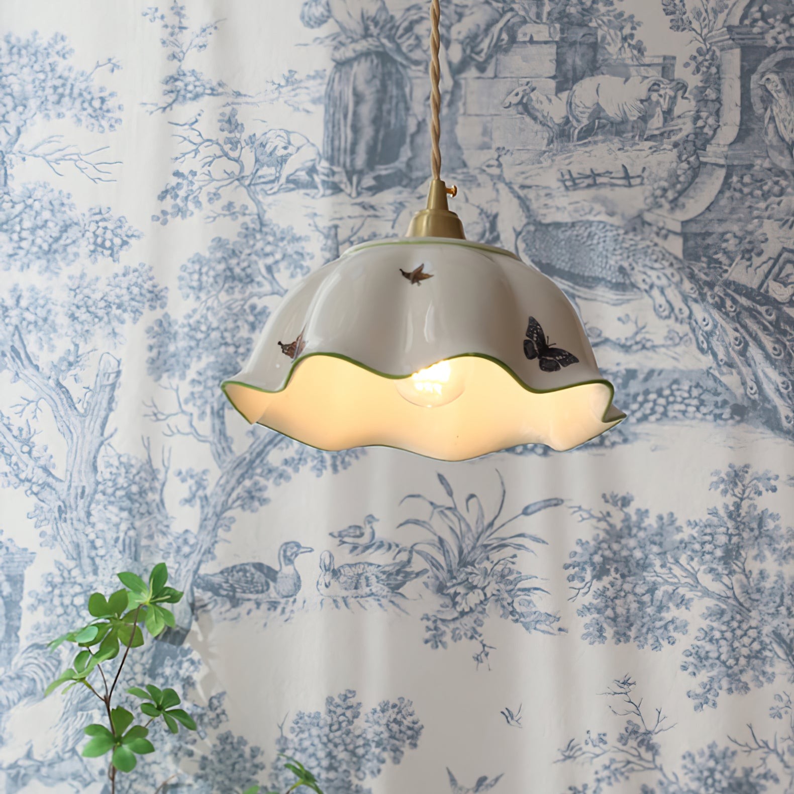 Butterfly Ceramic Pendant Lamp K985