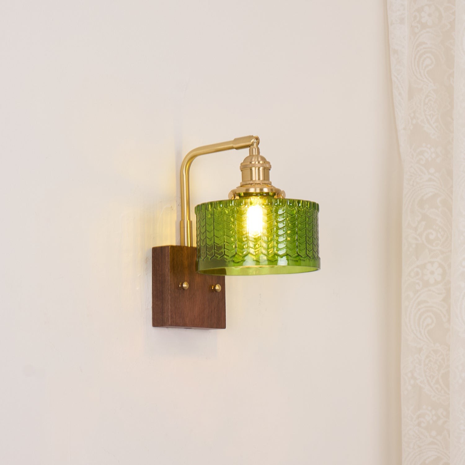Fashion Wall Lamp for Bedroom K304