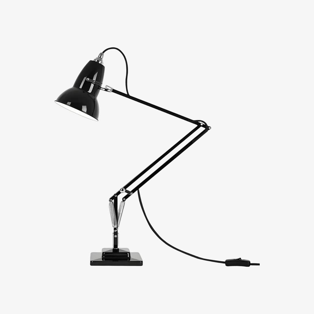 Modryx Articulated Desk Lamp - Industrial Aesthetic for Workstation and Bedroom K2132