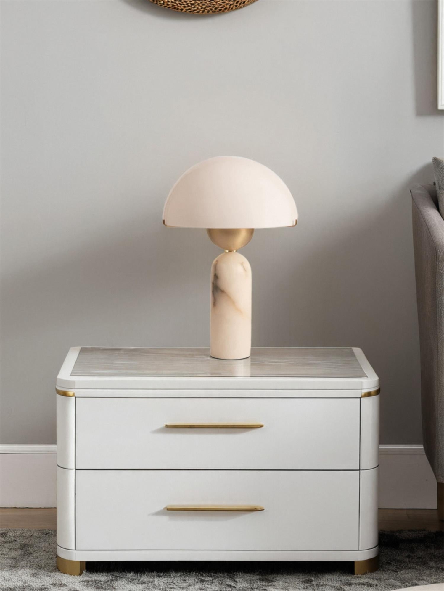 Peono Alabaster Table Lamp D440