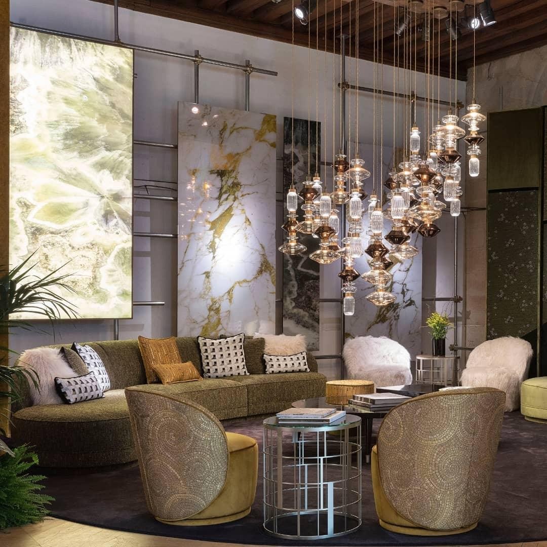 Modern Elegant Ballet Glass Pendant Light K904