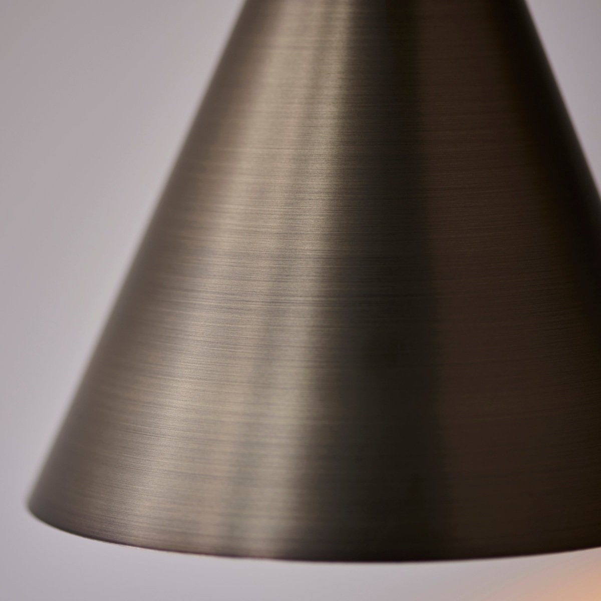Oricone Modern Adjustable Arm Wall Light - Minimalist Metal Design for Home Interiors K1921