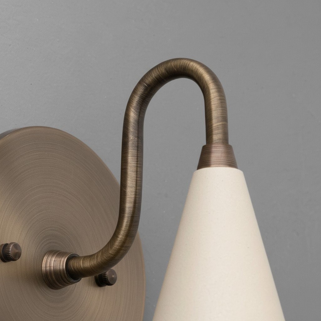 Curva Metal Cone Wall Lamp - Classic Vintage Accent Lighting for Hallway K1736