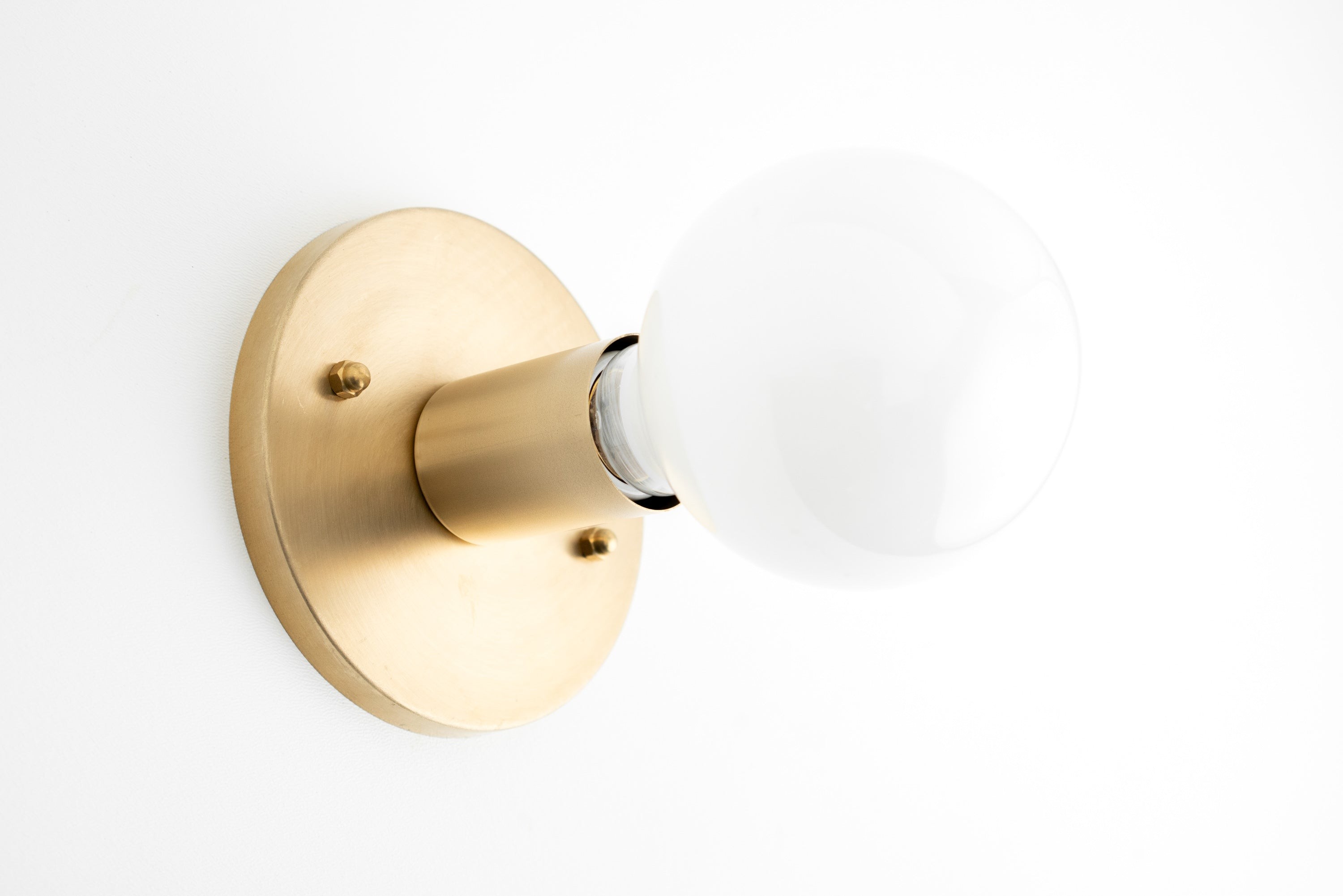 Glorica Glass Minimalist Wall Sconce - Versatile Modern Light For Any Room K1543
