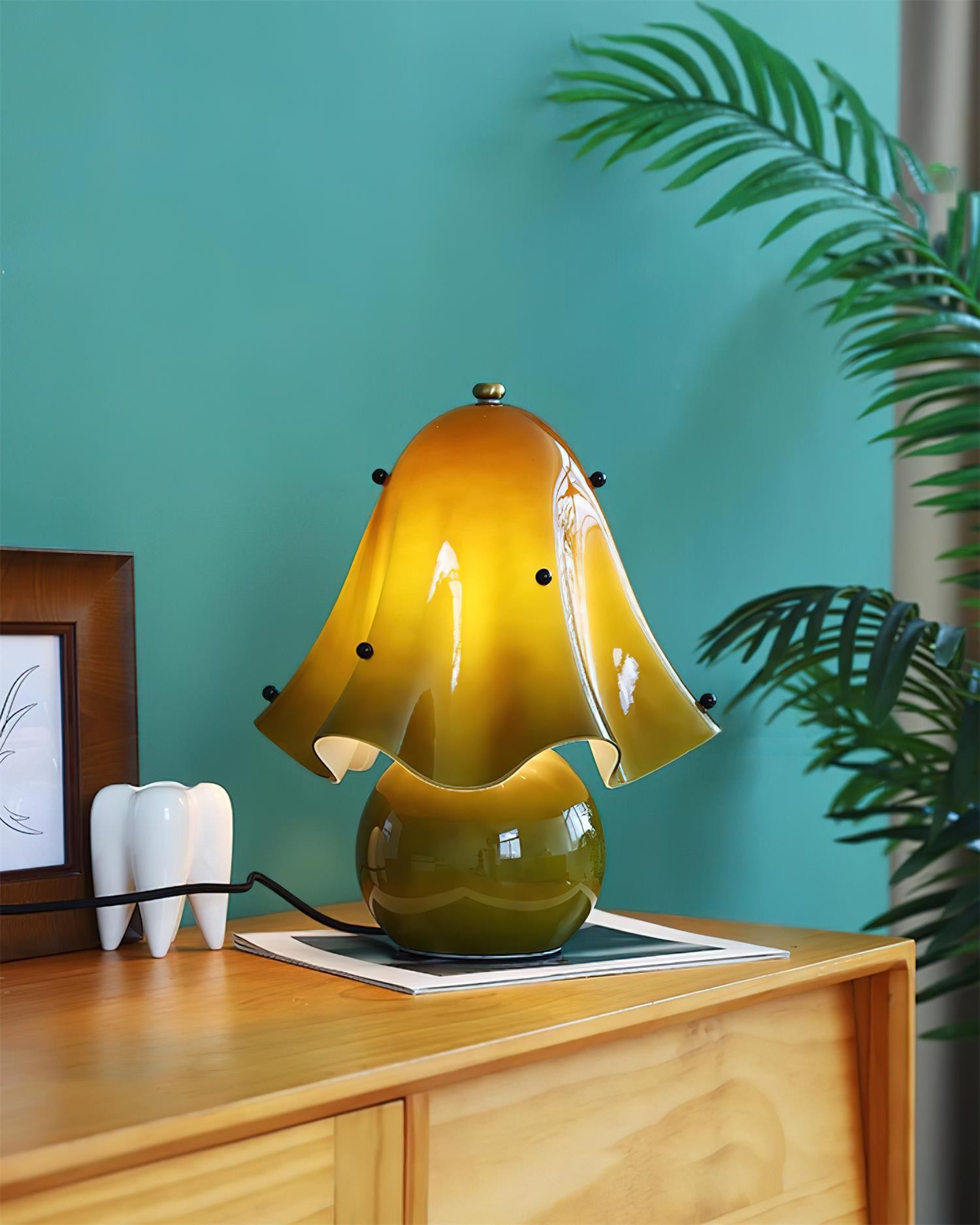 Bellina Bell Flower Table Lamp – Sculptural Glass Vera Style For Side Table Lamp K1135
